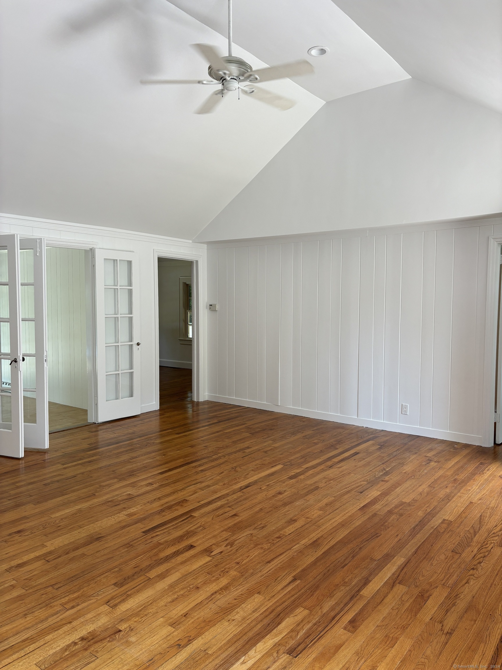67 Grove Point
