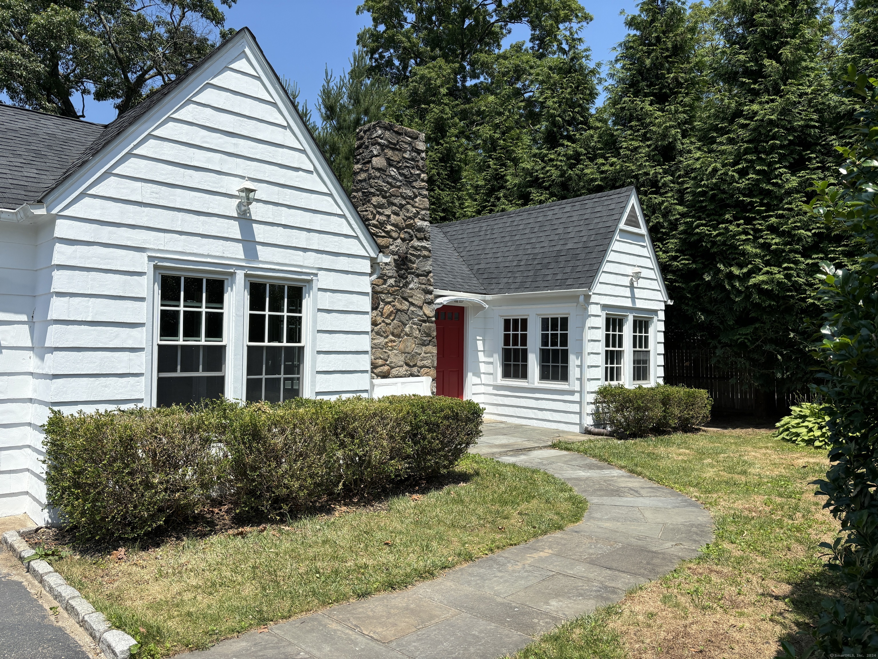 67 Grove Point