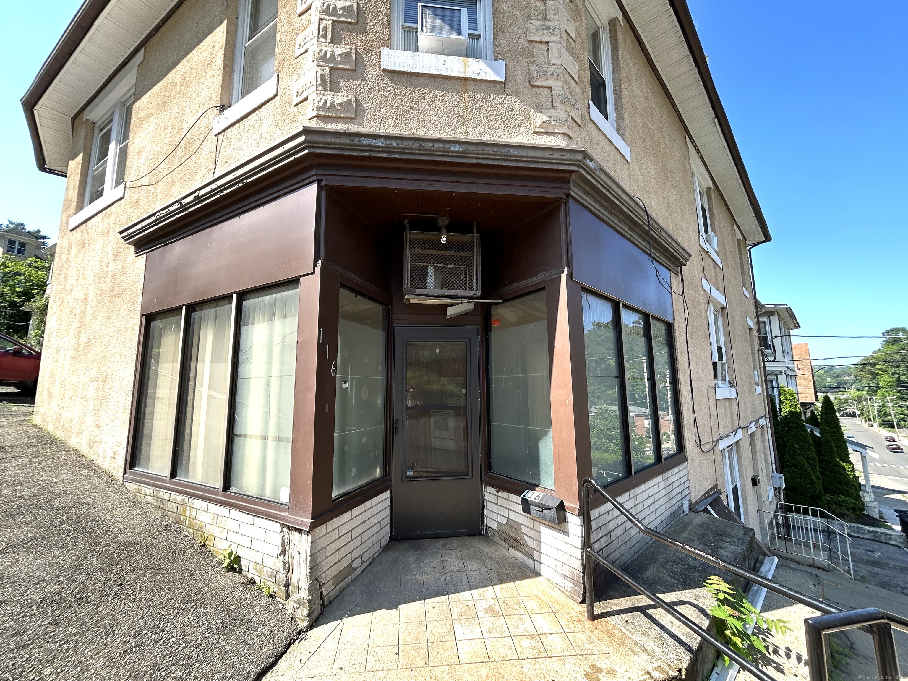 116 Central Street