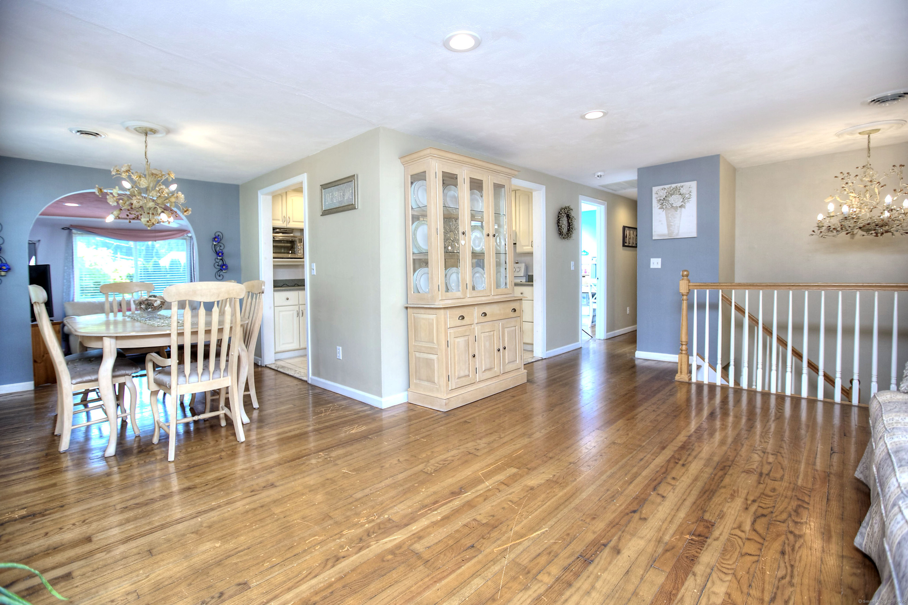 6 Silent Grove Court