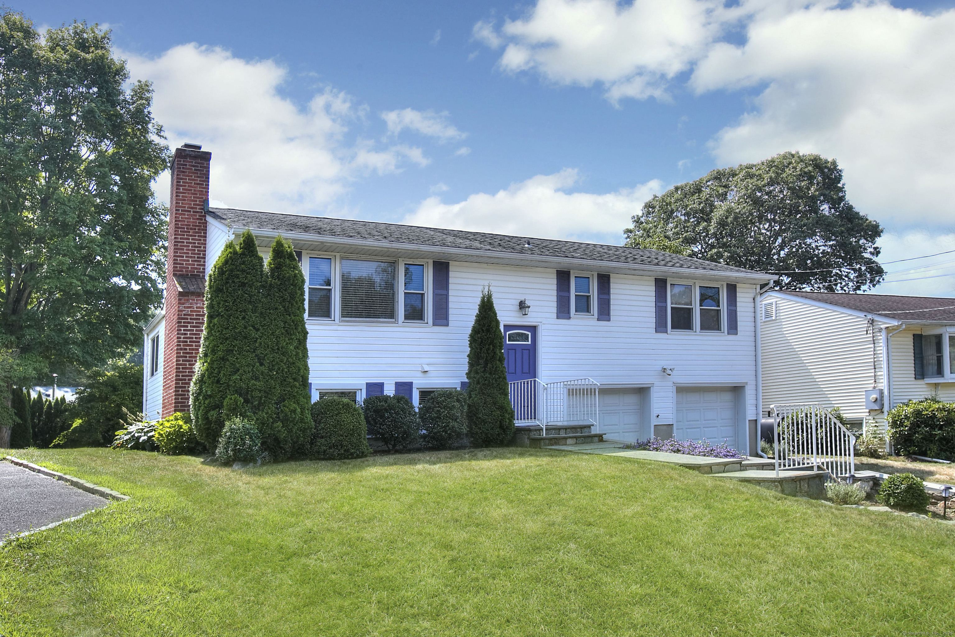 6 Silent Grove Court