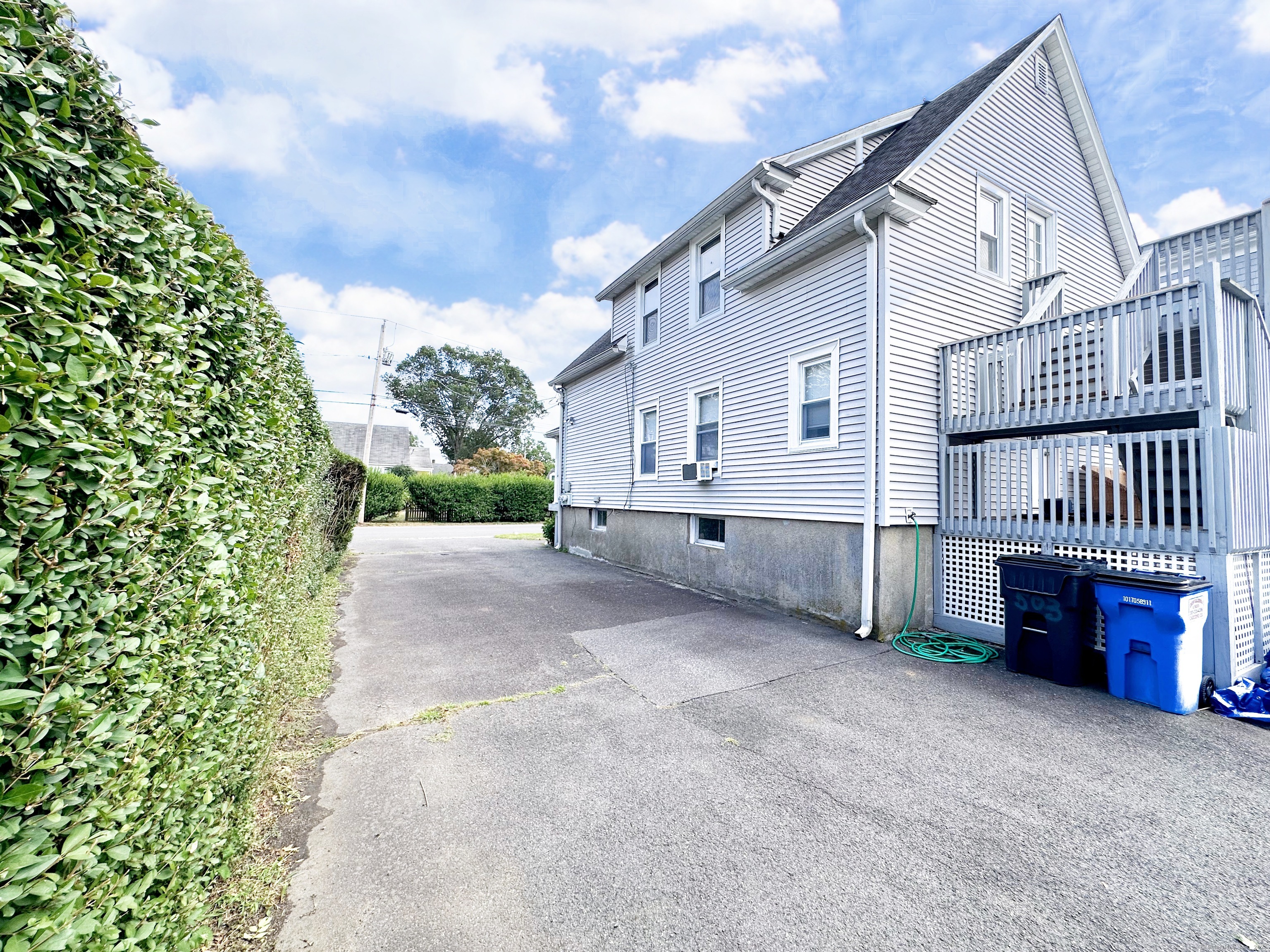 66 Veres Street 2nd Floor