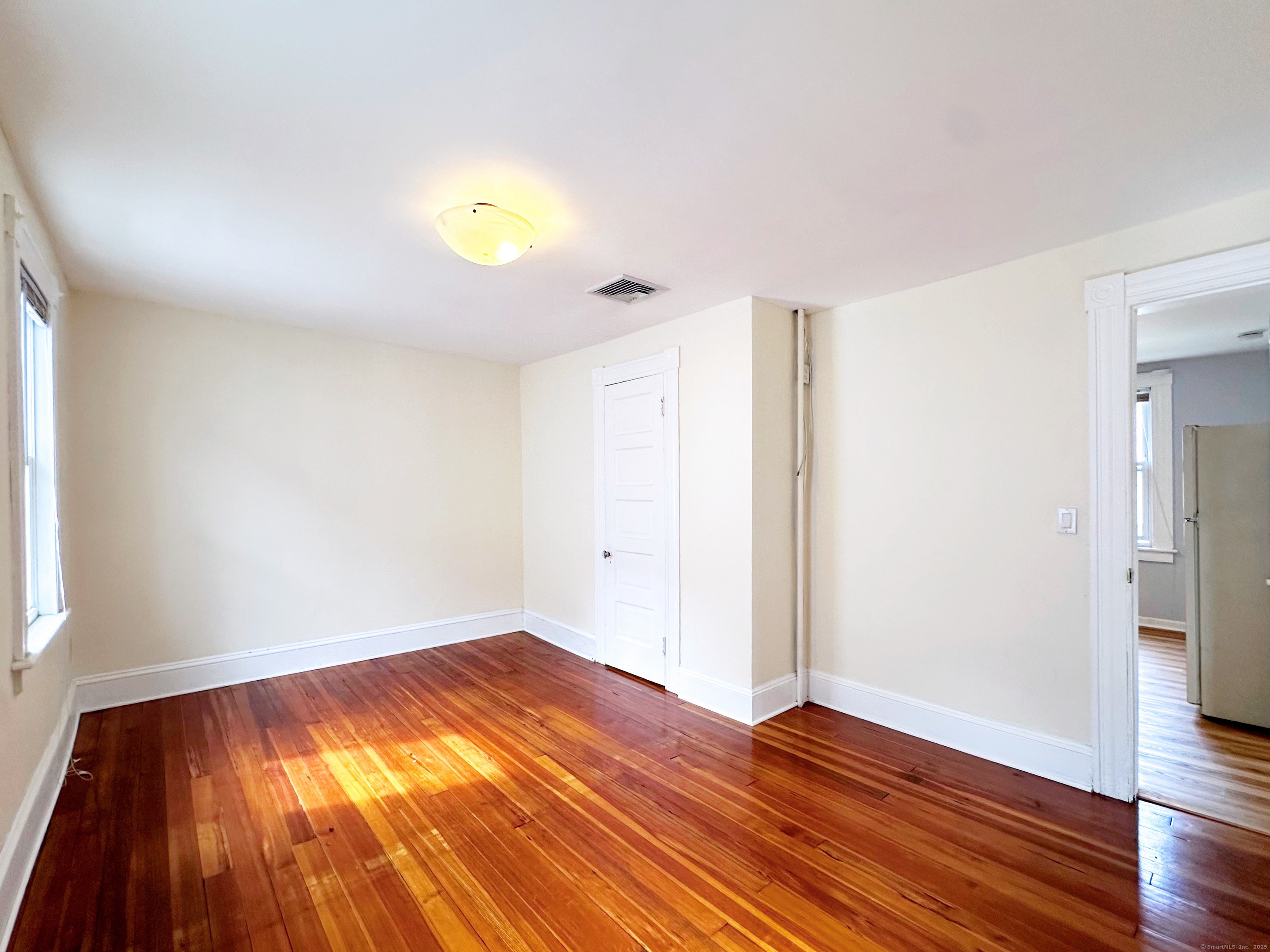 66 Veres Street 2nd Floor