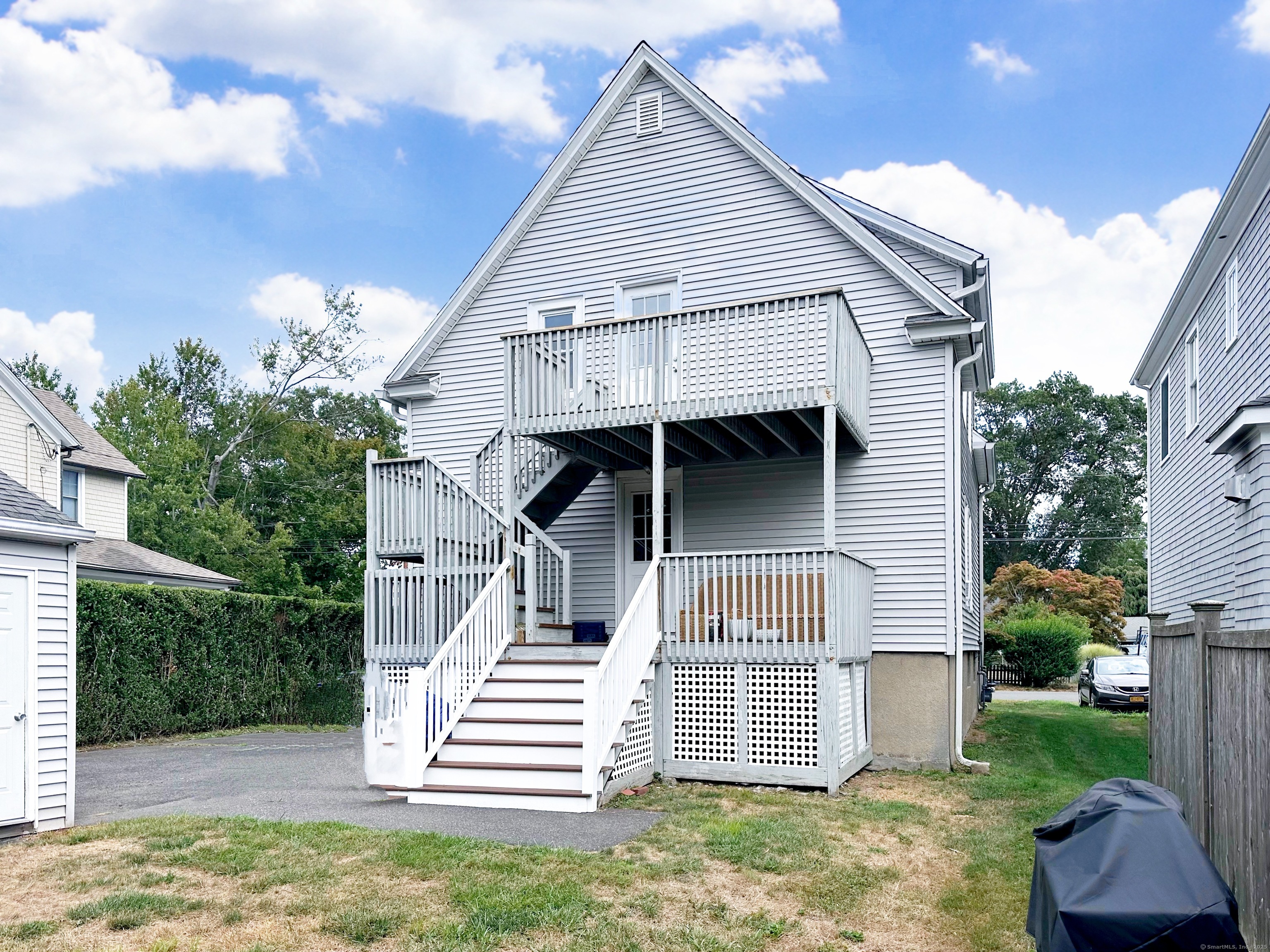 66 Veres Street 2nd Floor