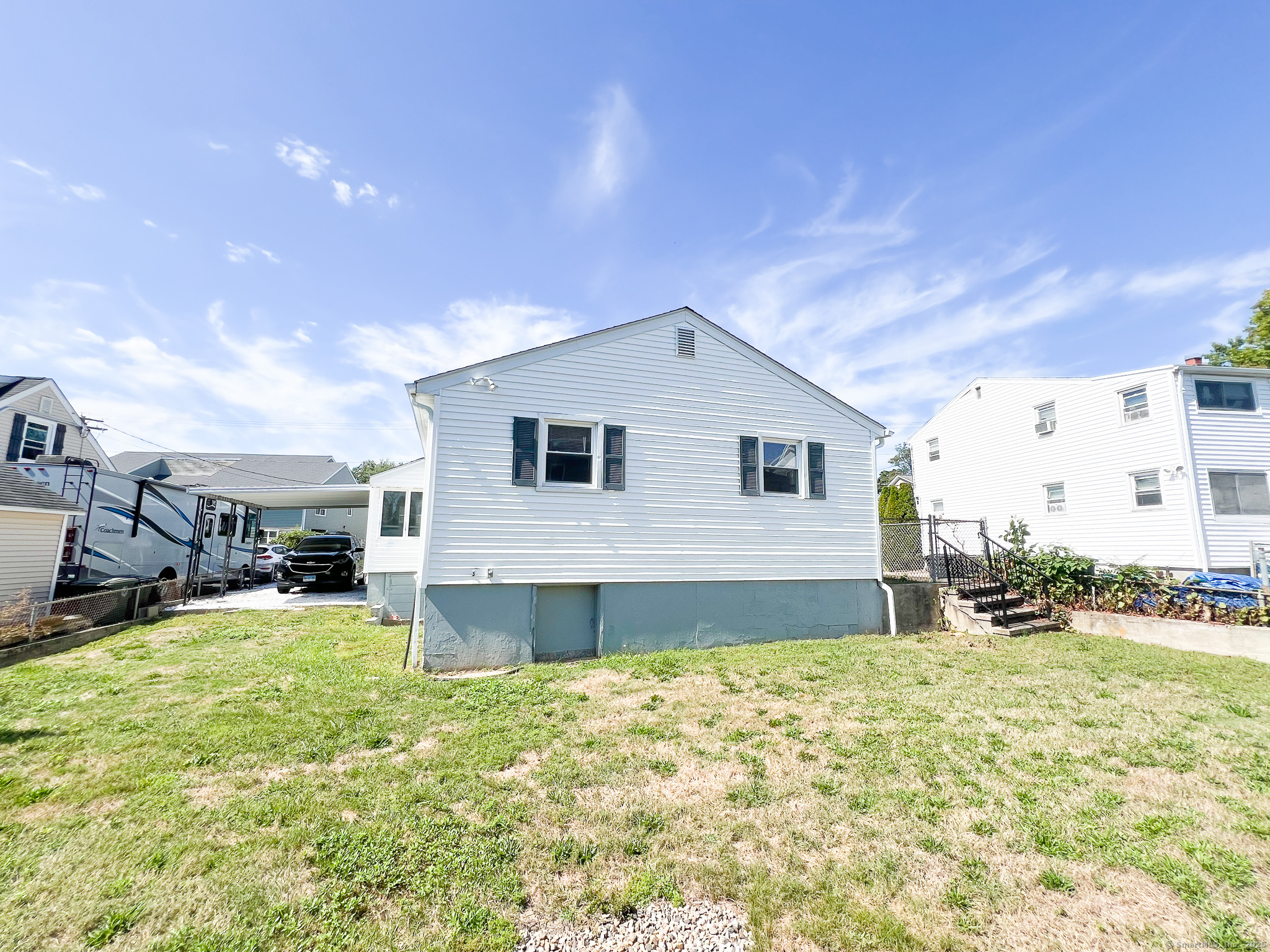945 East Broadway