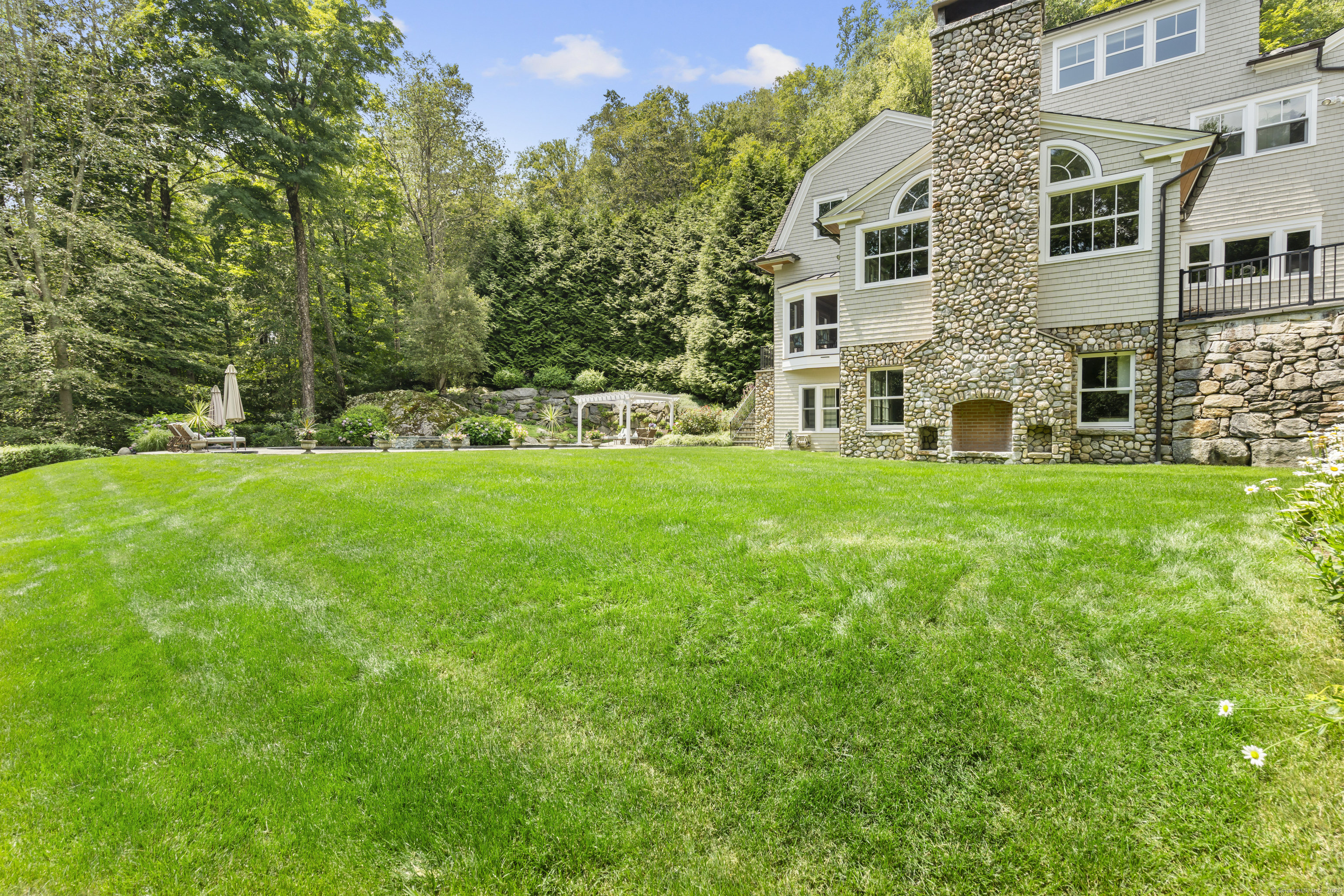 9 Banks Drive