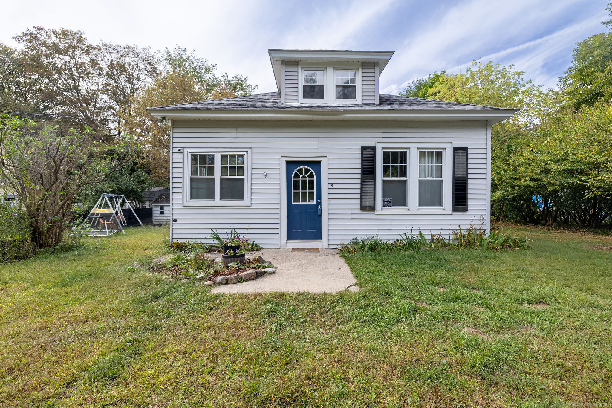 9 Riverview Court