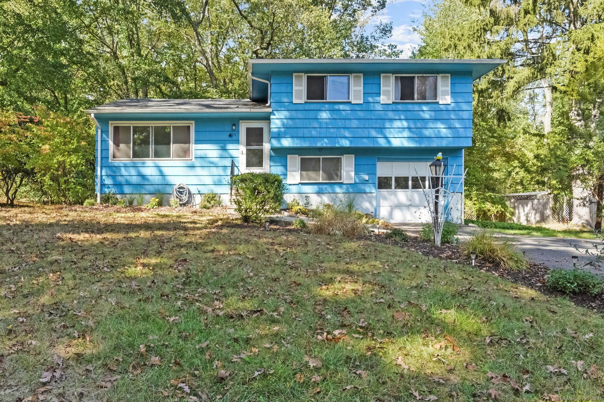 35 Mohawk Drive