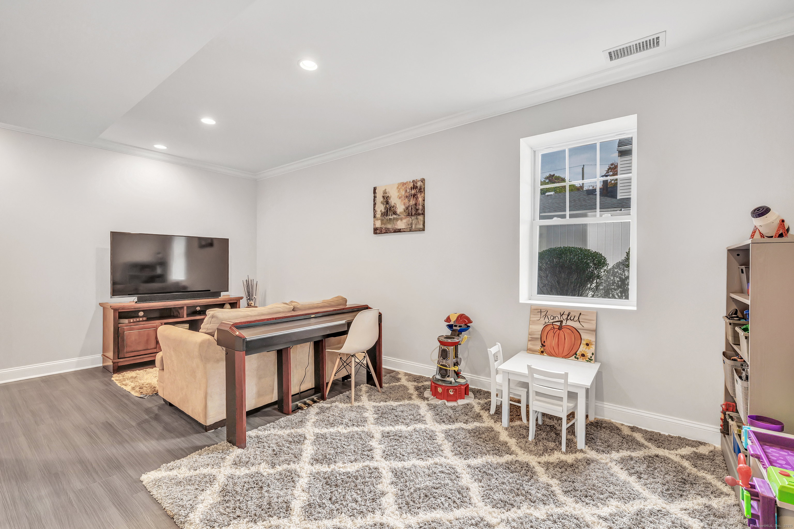 44 Brundage Street