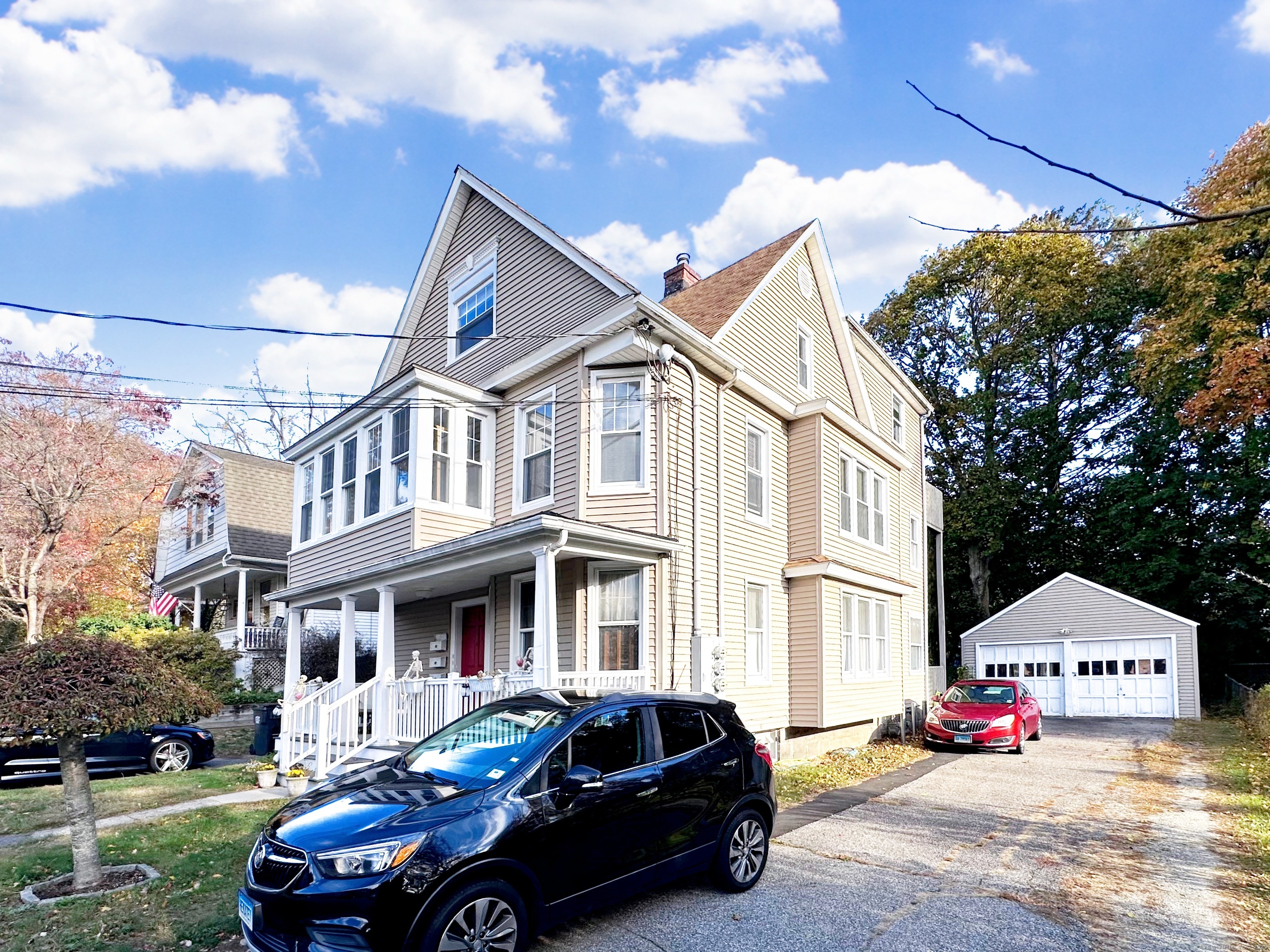 76 Nichols Avenue