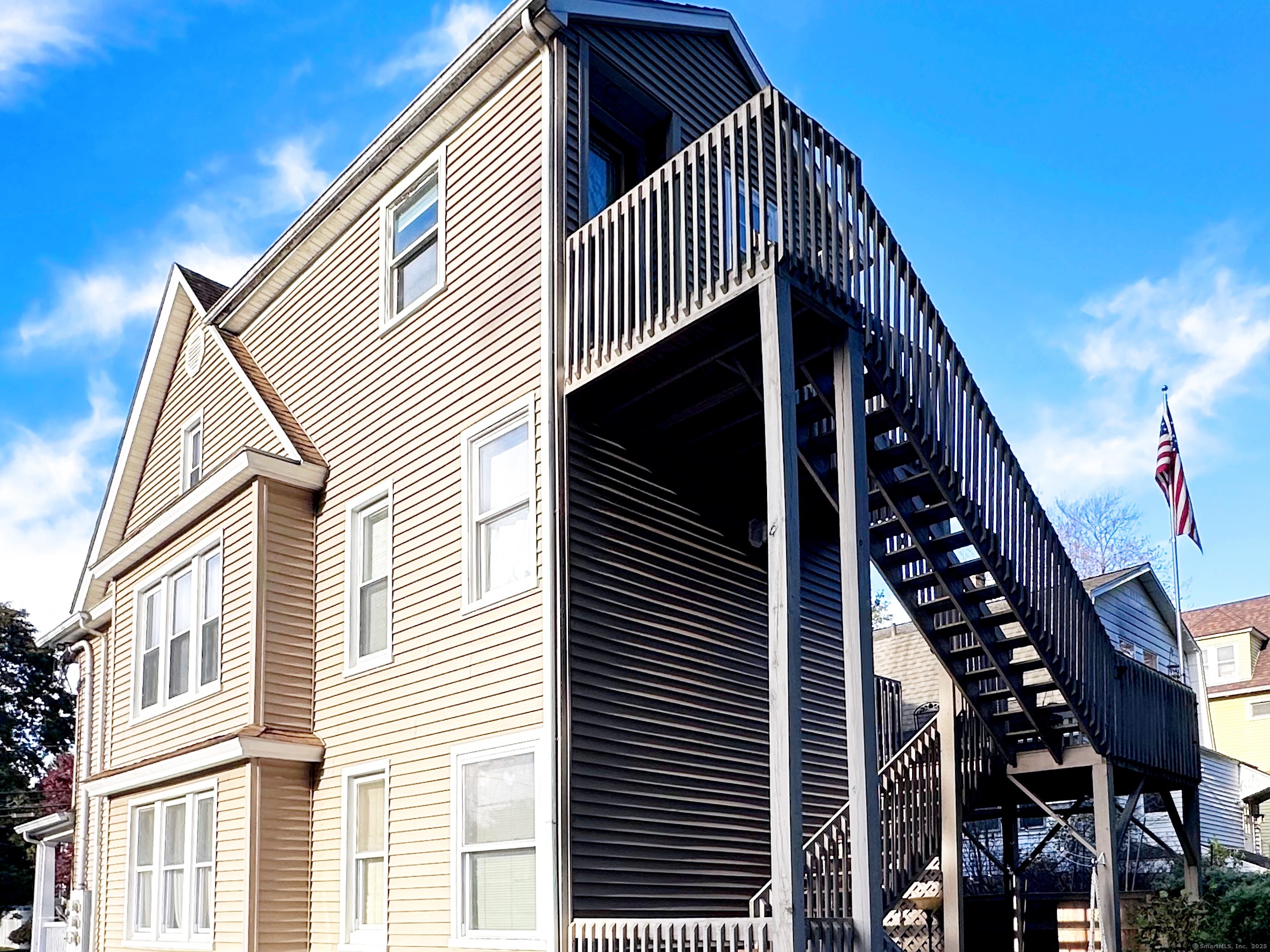 76 Nichols Avenue