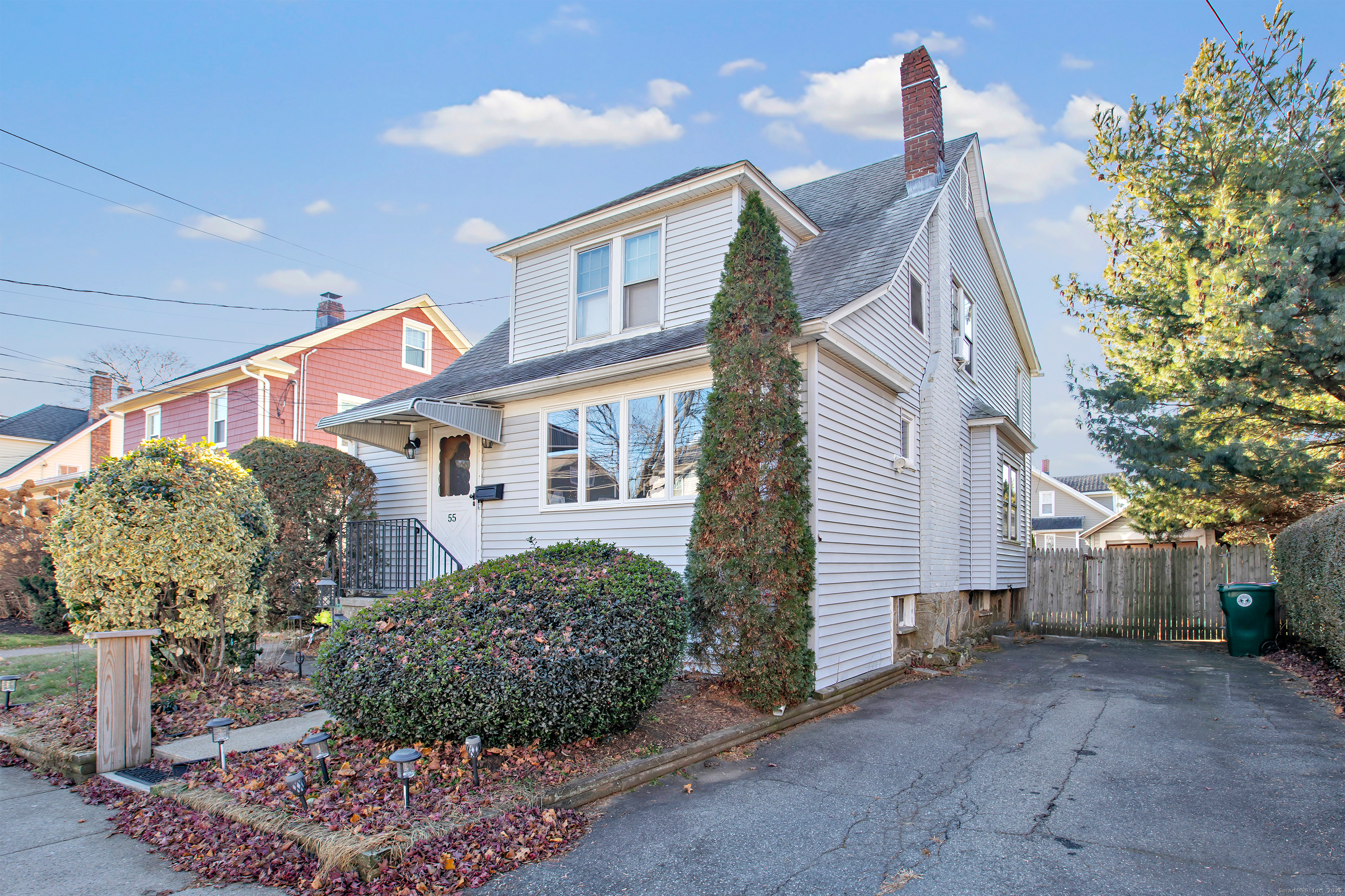 55 Glenwood Avenue