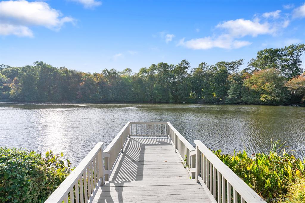 133 Rowayton Woods Drive 133