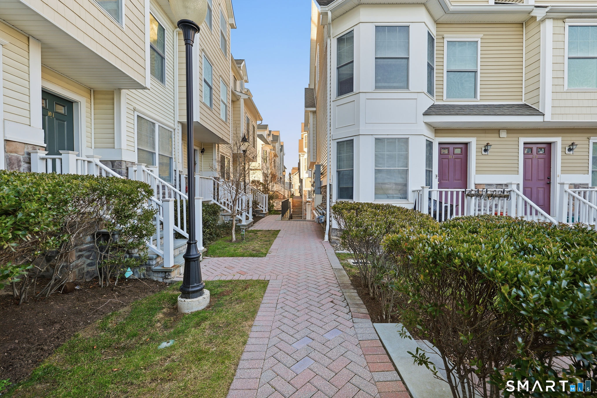 85 Camp Avenue Unit: APT 10I