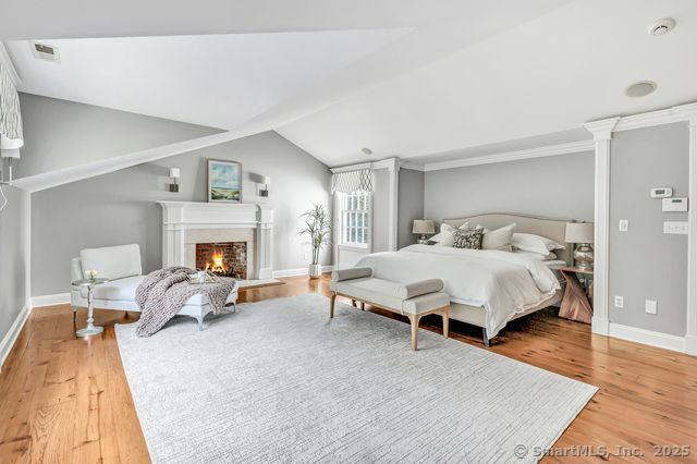 1 Boxwood Lane