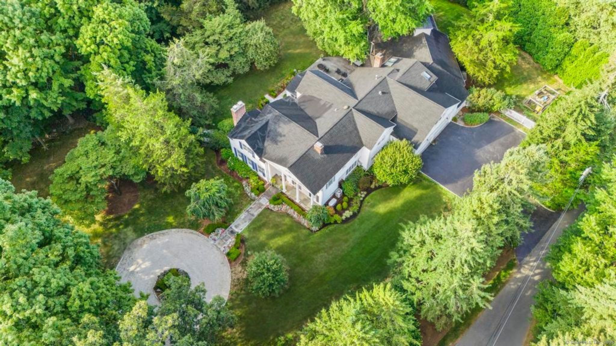 1 Boxwood Lane