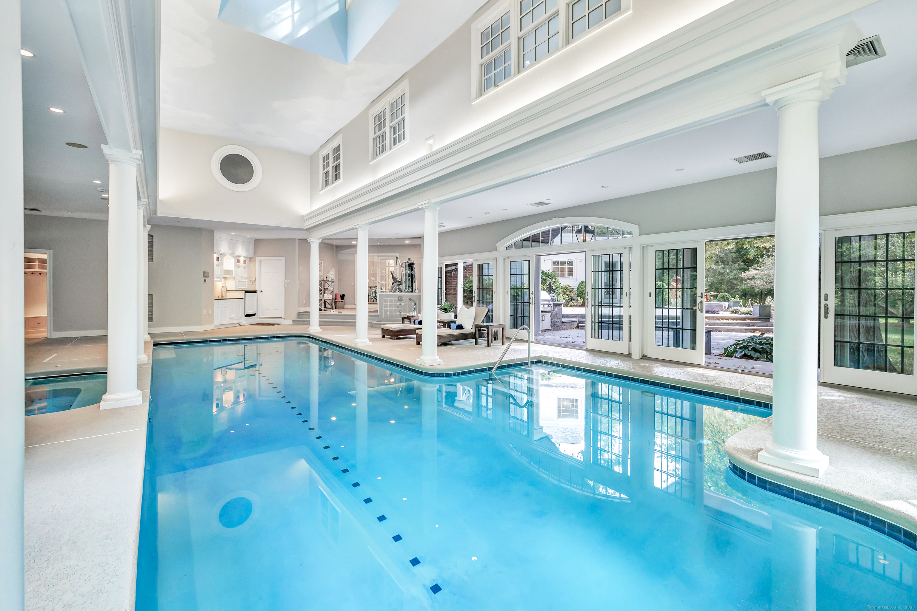 1 Boxwood Lane