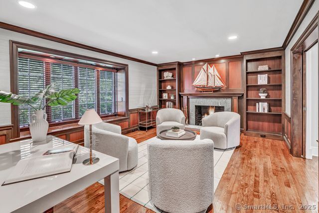 1 Boxwood Lane