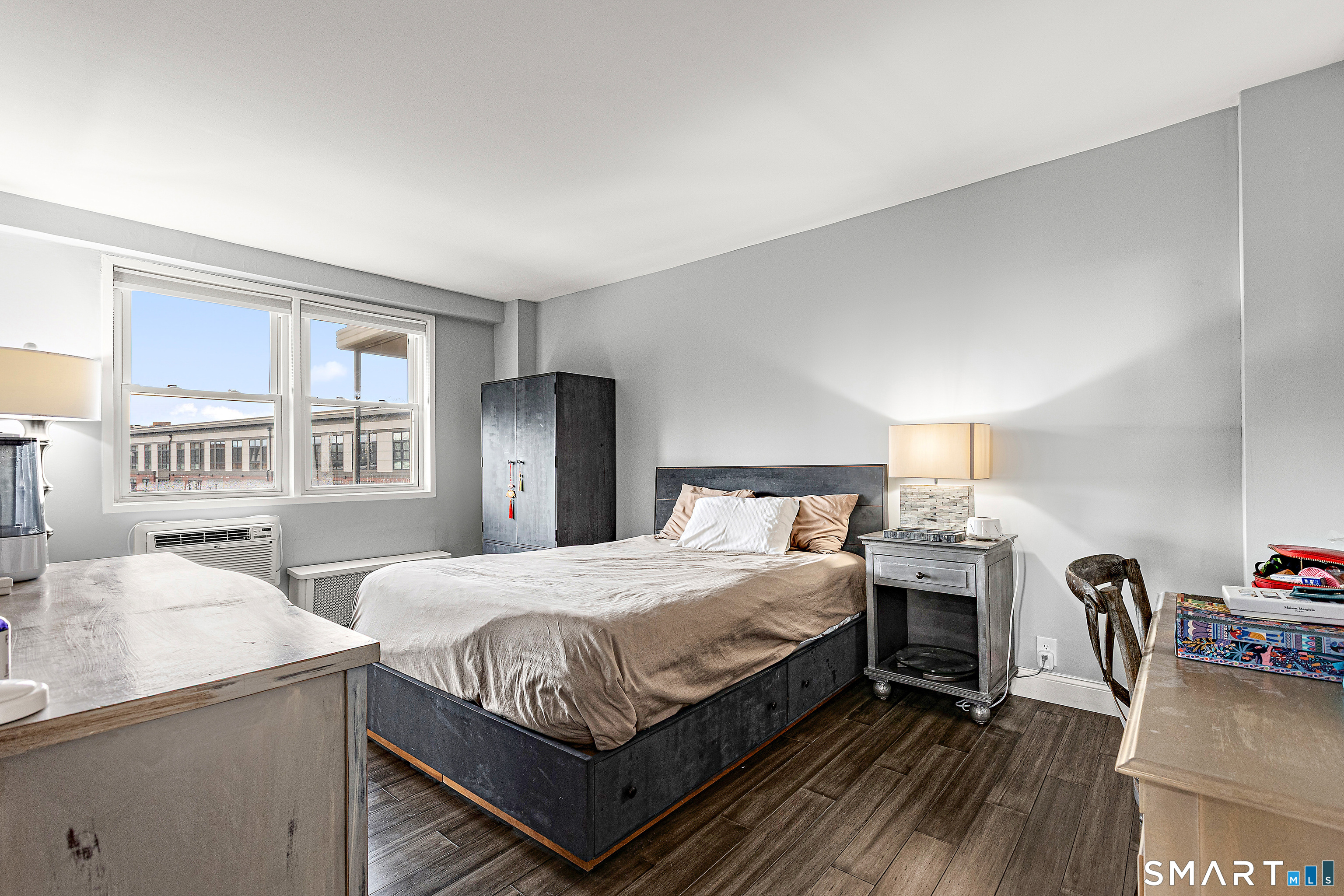 444 Bedford Street APT 8F