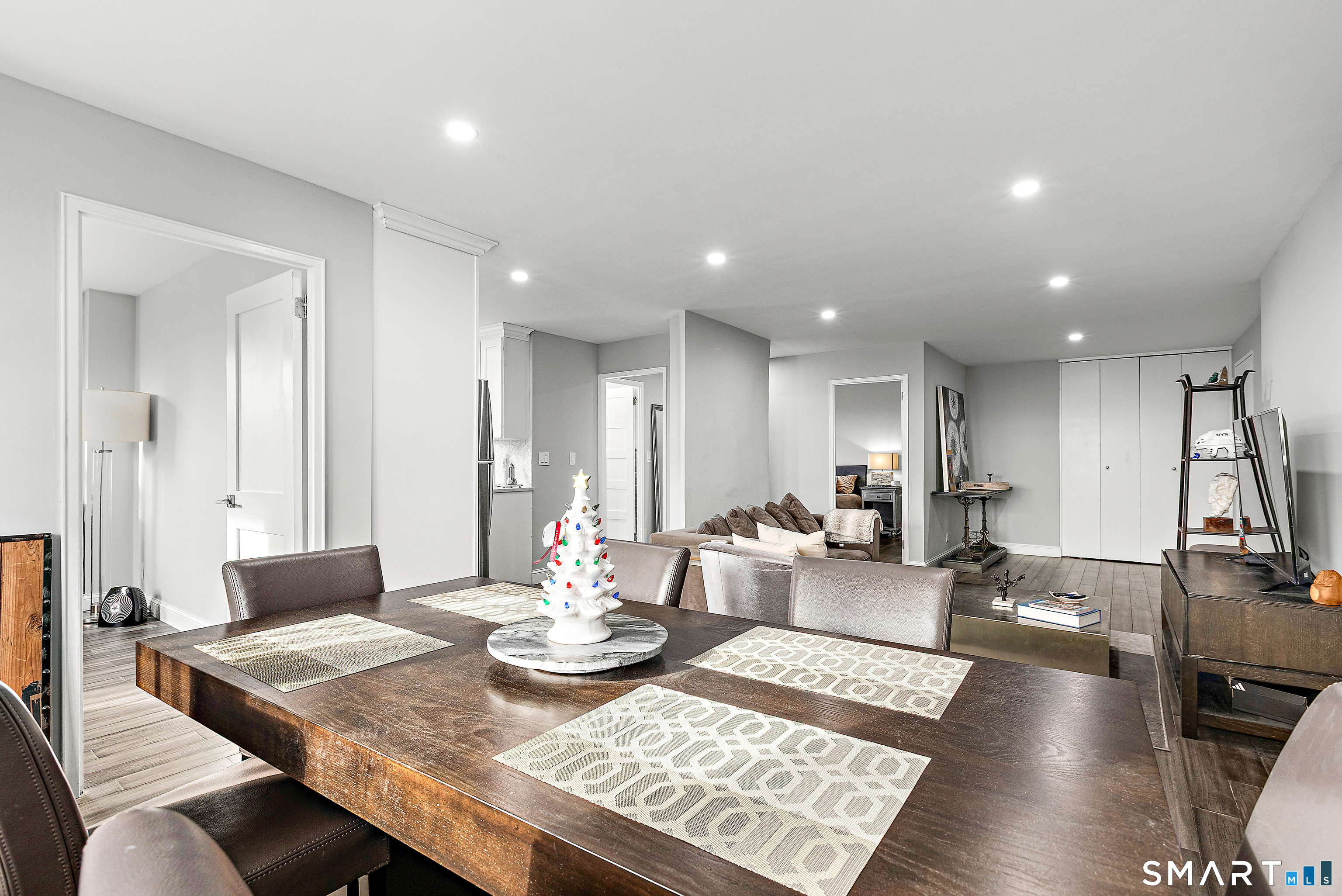 444 Bedford Street APT 8F
