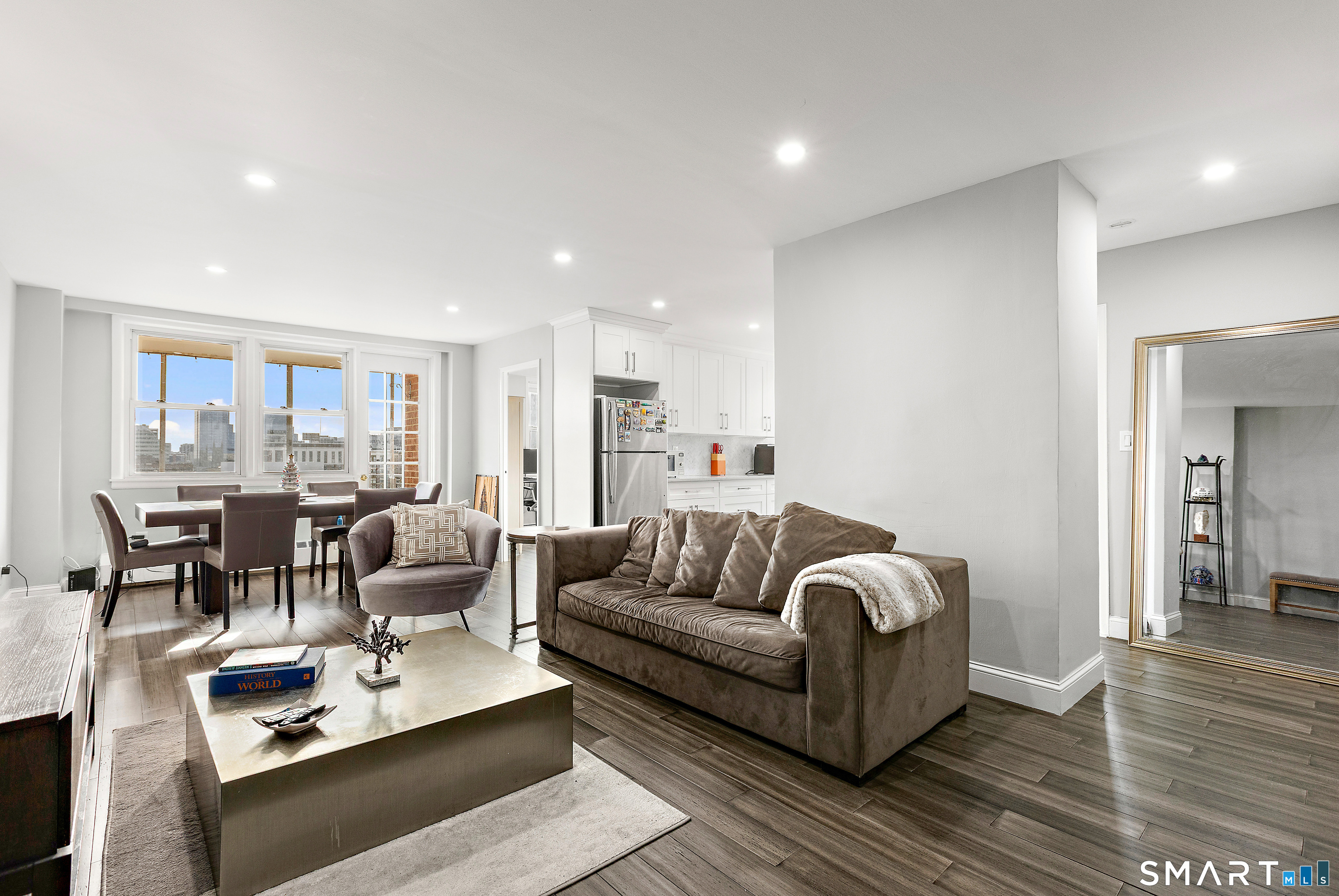 444 Bedford Street APT 8F