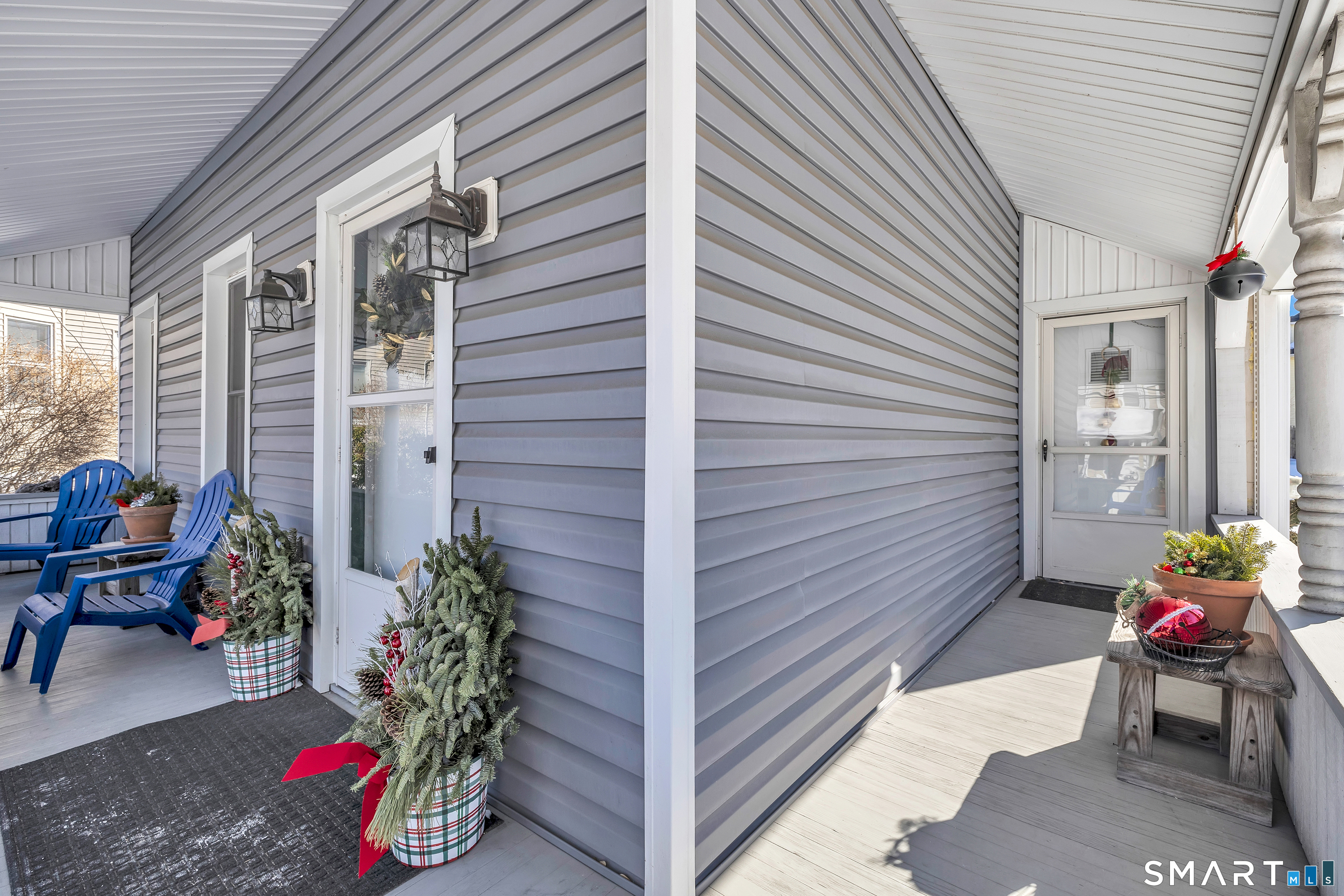 10 Burritt Avenue
