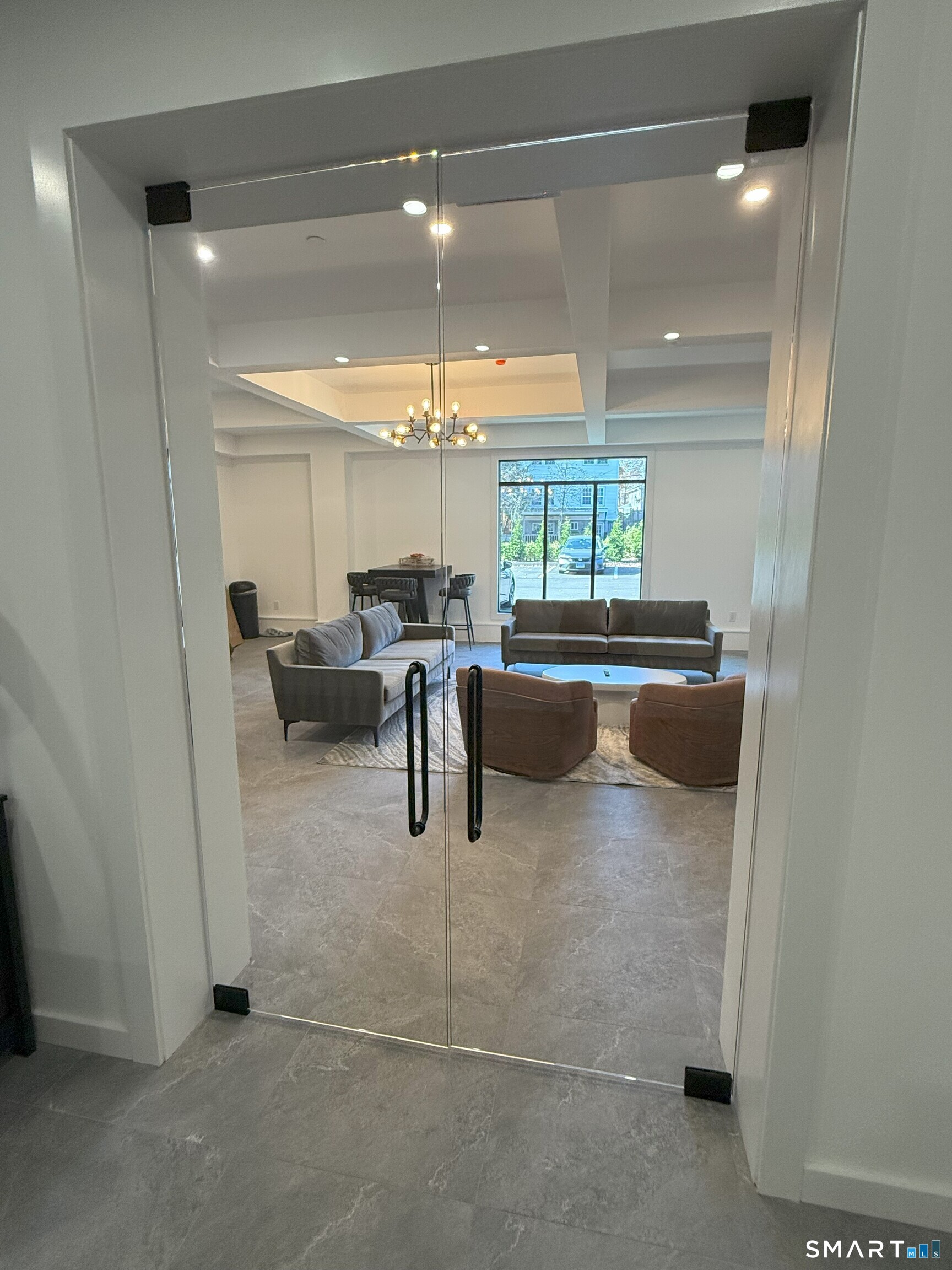 211 Ferry Boulevard Unit: 208