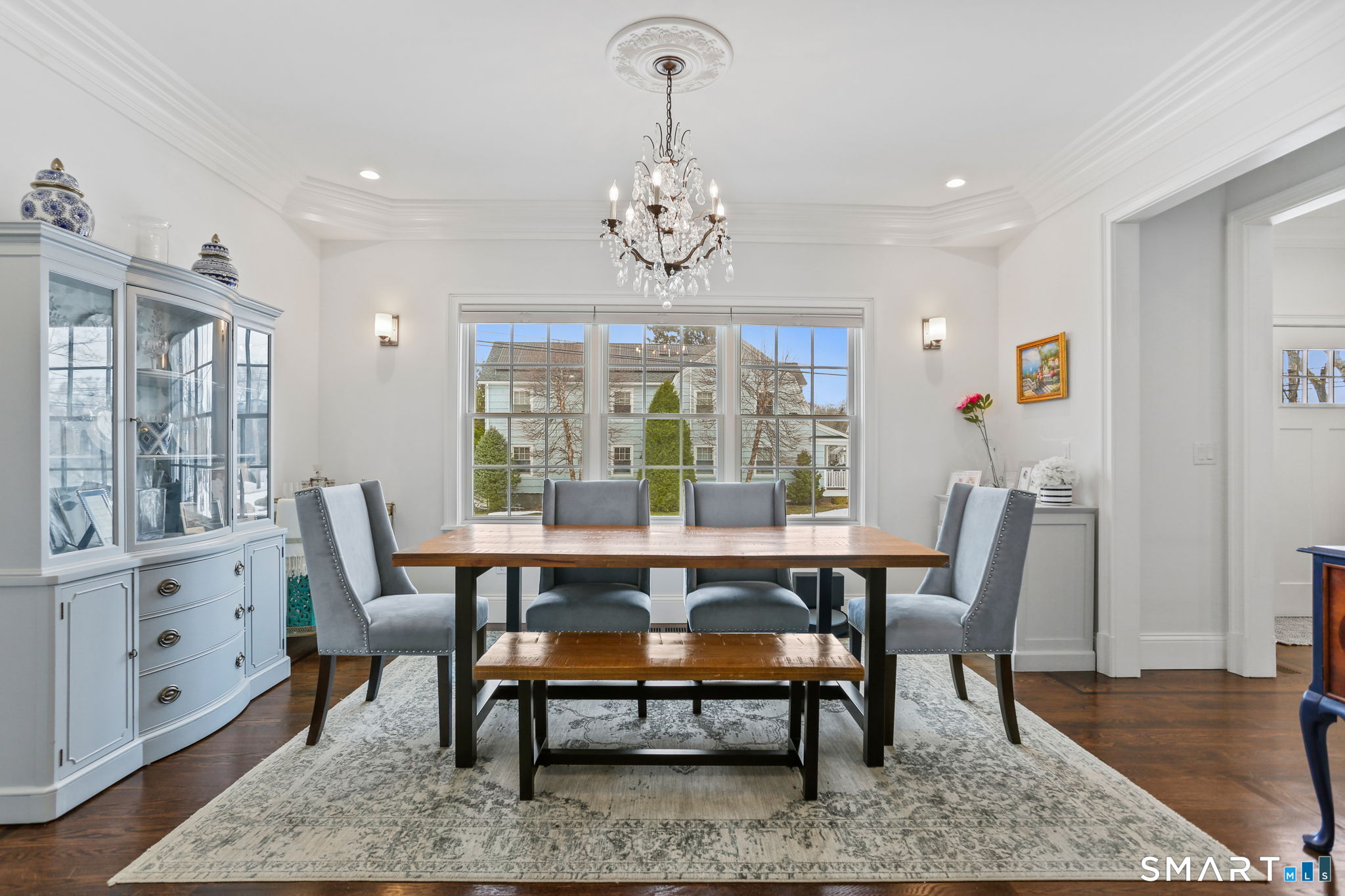 11 Tuckahoe Lane