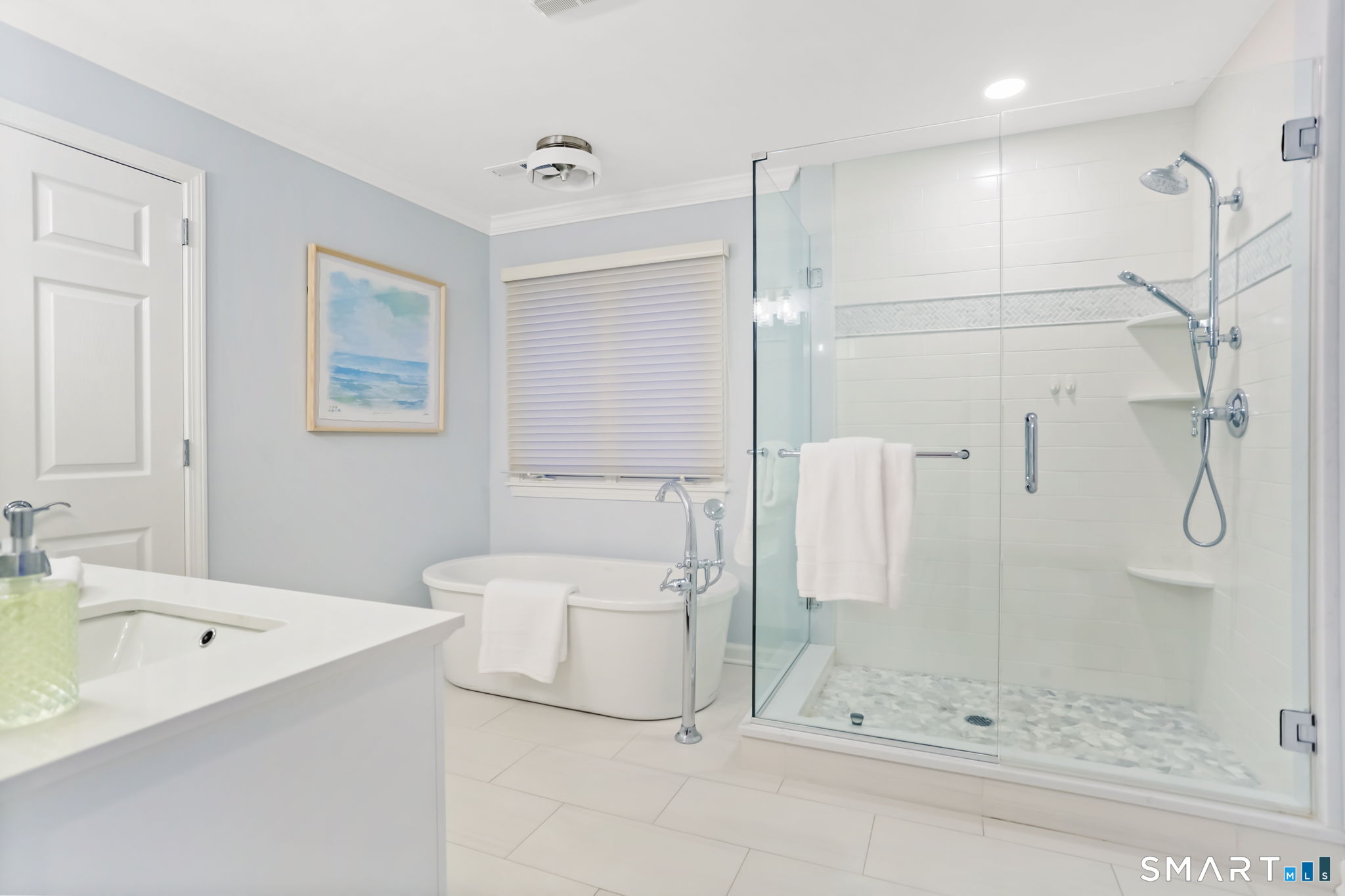 1149 & 1148 Fairfield Beach Road