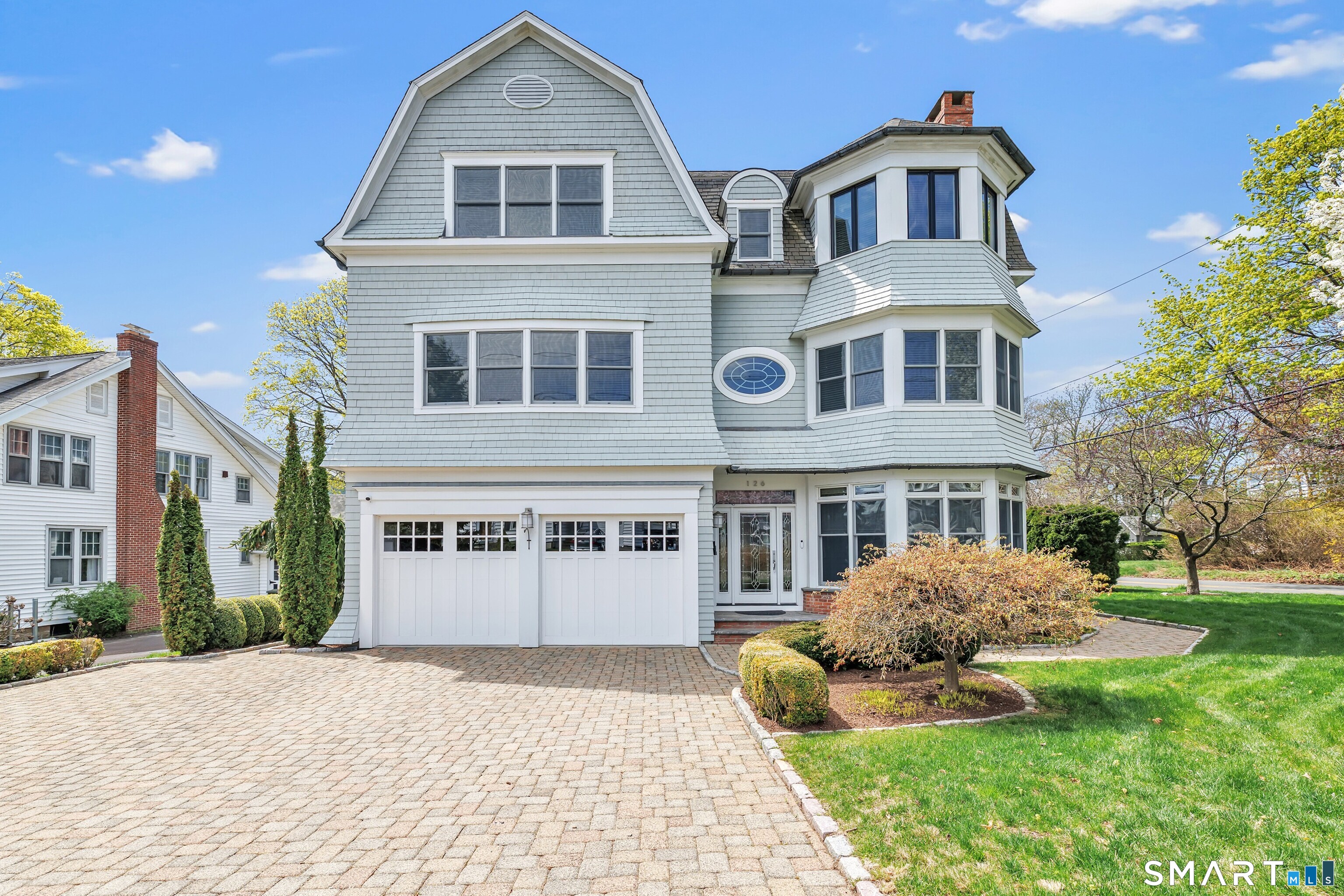 126 Fifth Avenue