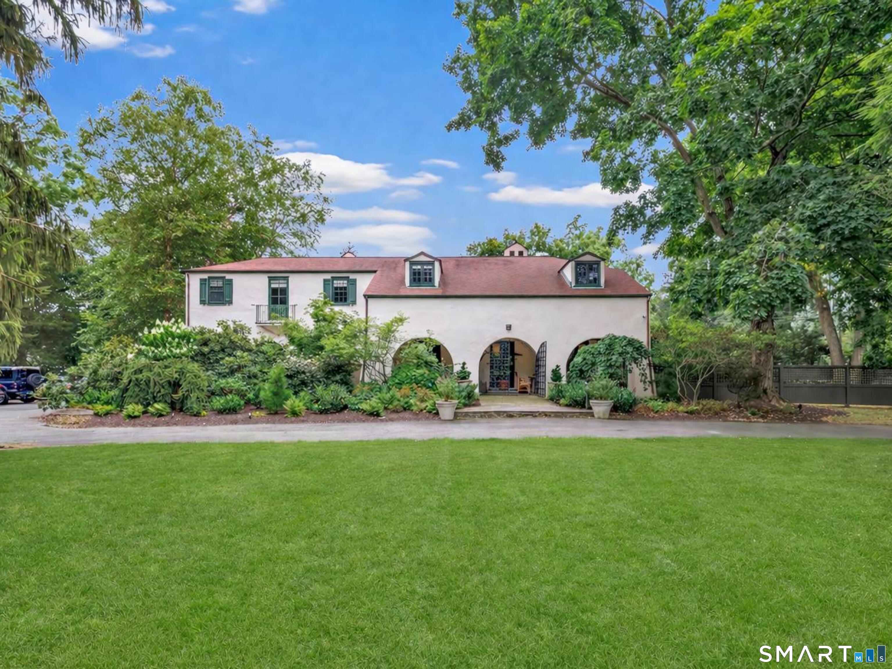 61 Clapboard Hill Road