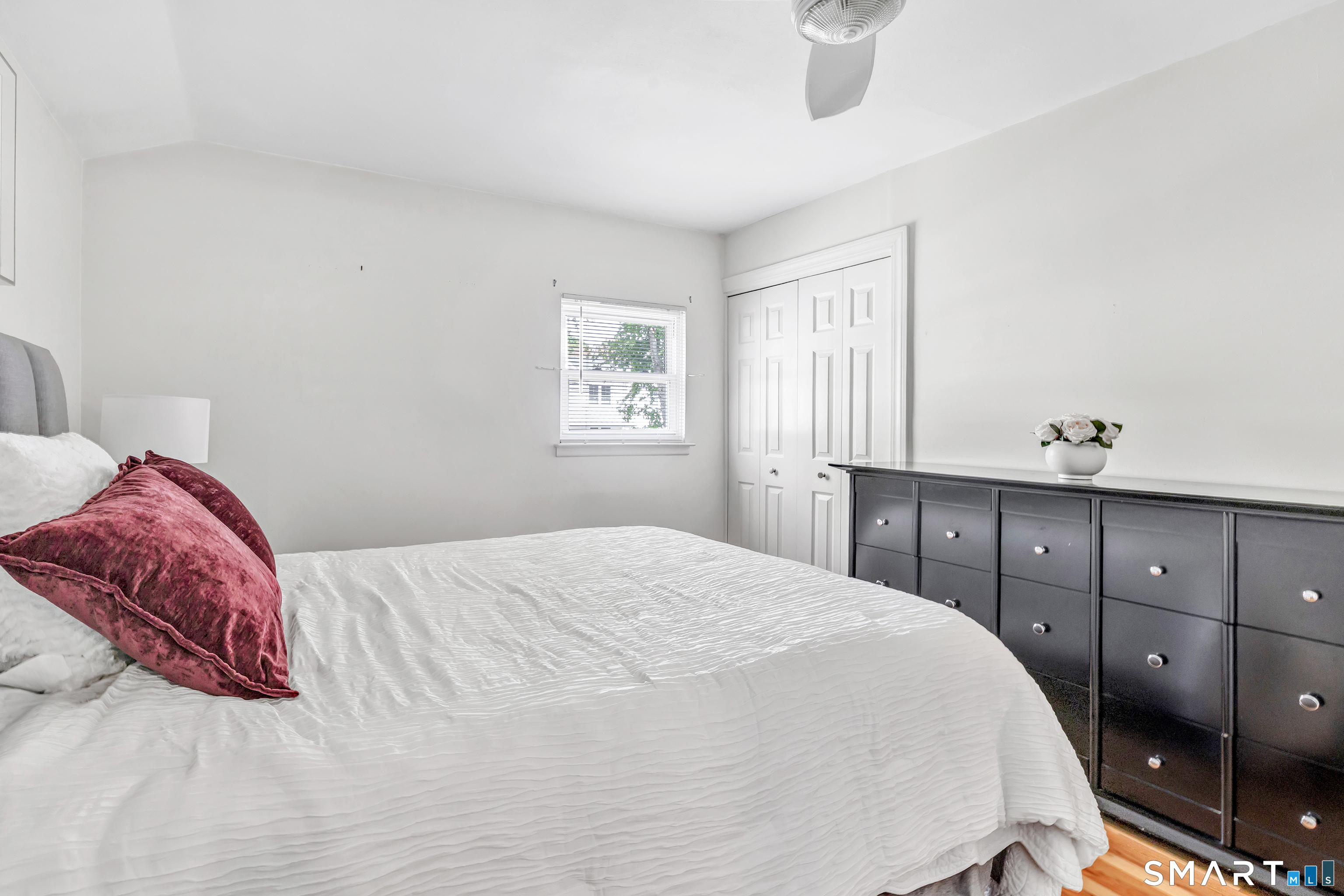 16 Mayflower Circle