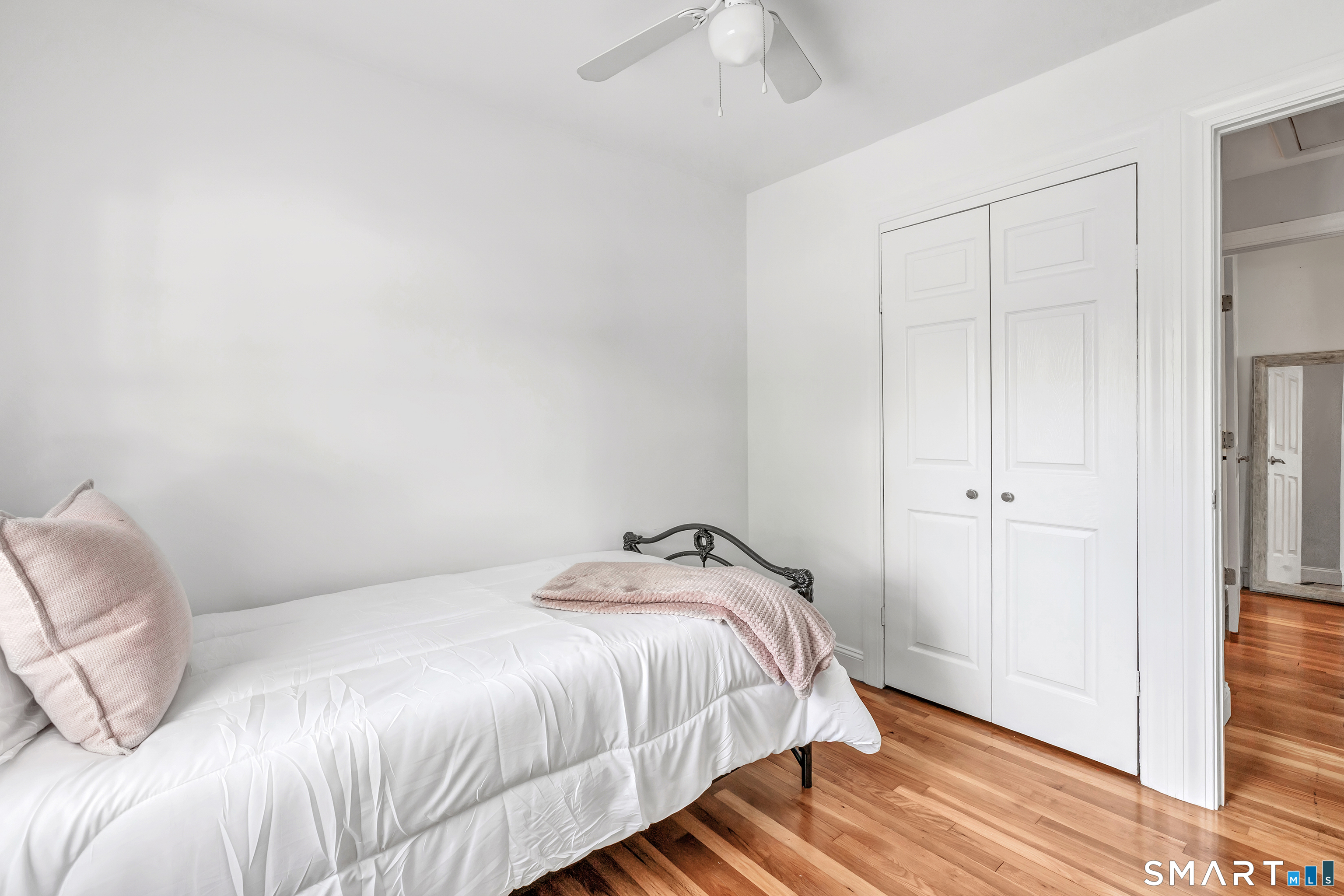 16 Mayflower Circle