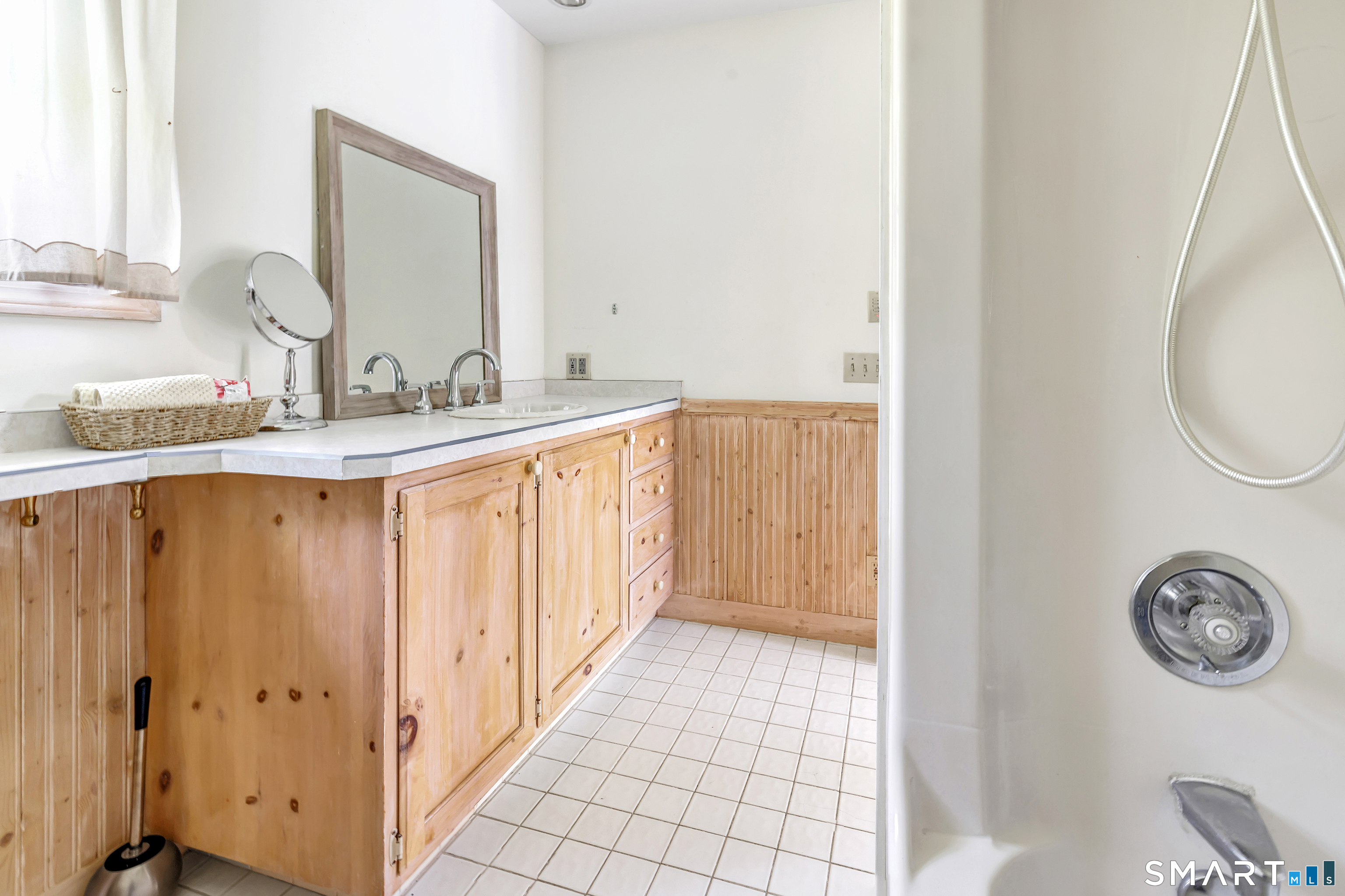 121 Picketts Ridge Road