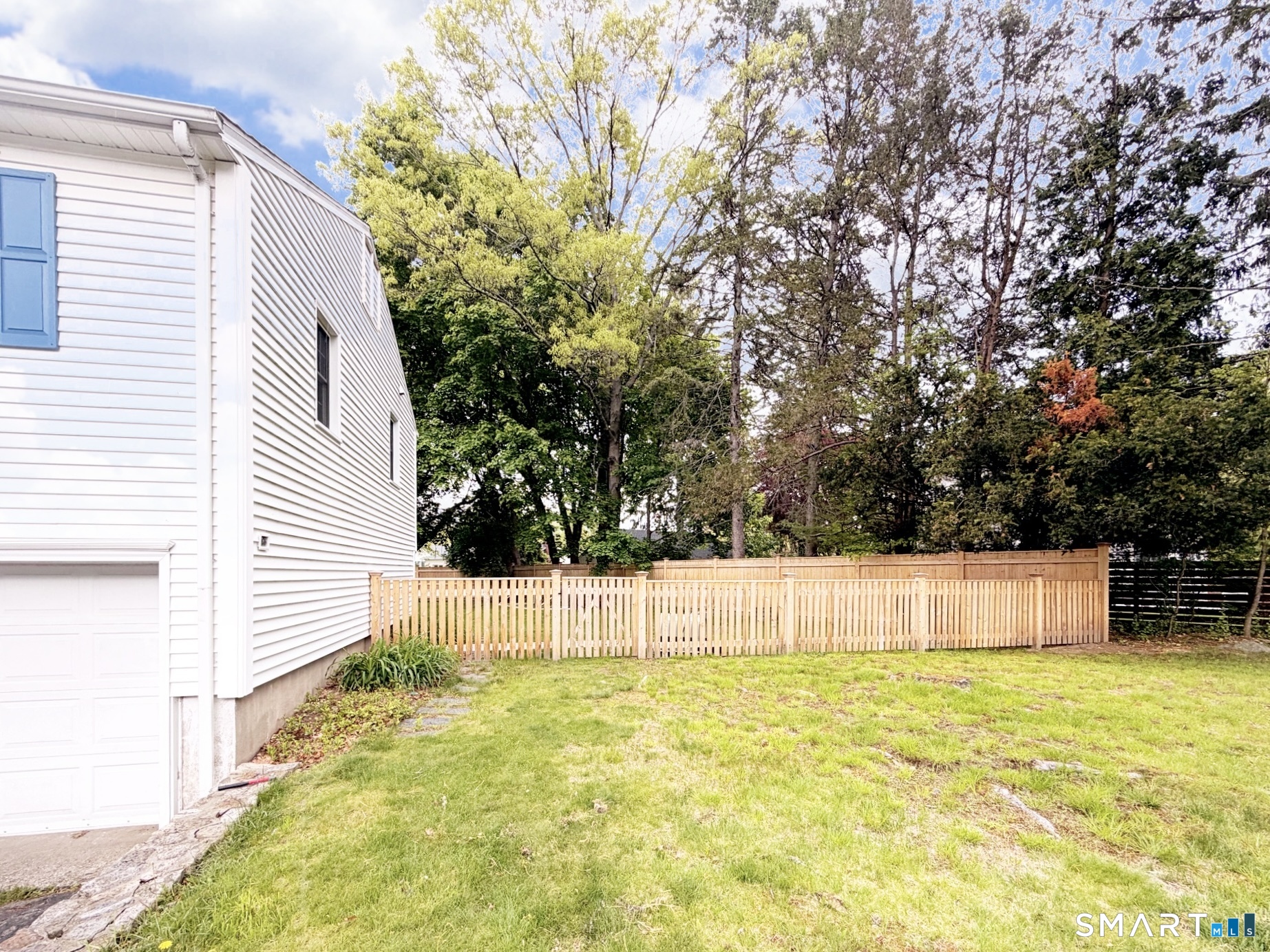 4 Cranbury Woods Road