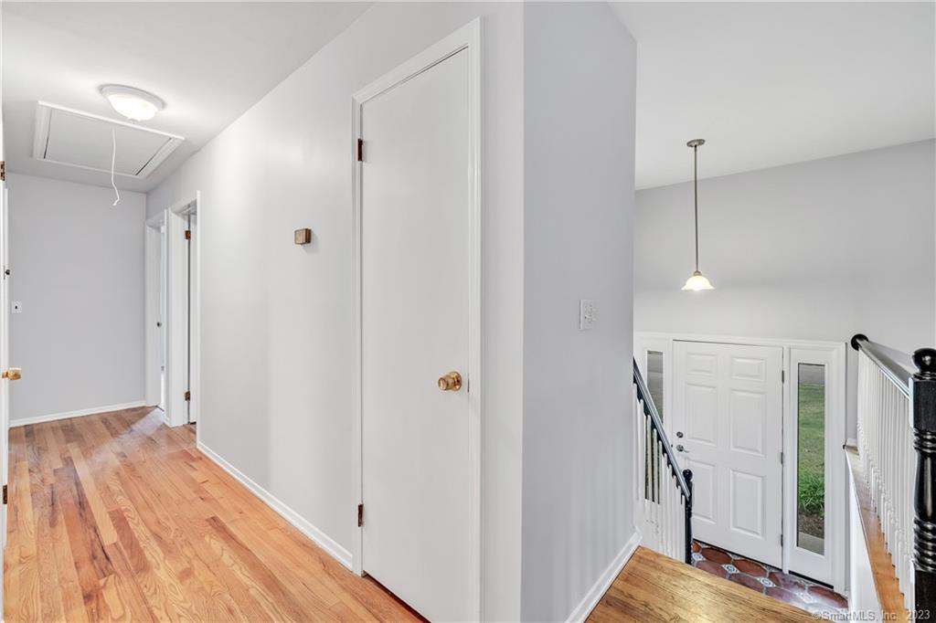 4 Cranbury Woods Road