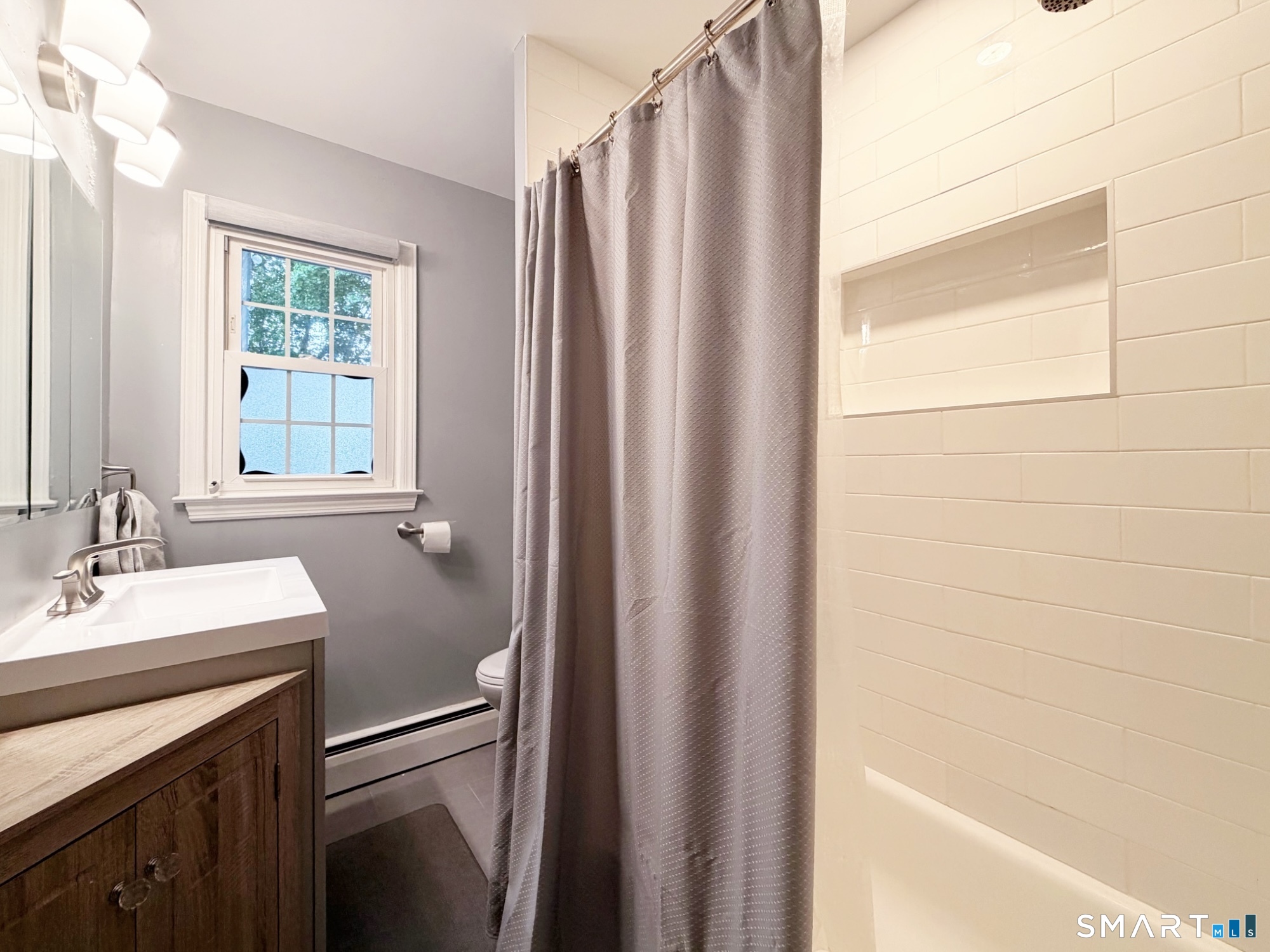 4 Cranbury Woods Road