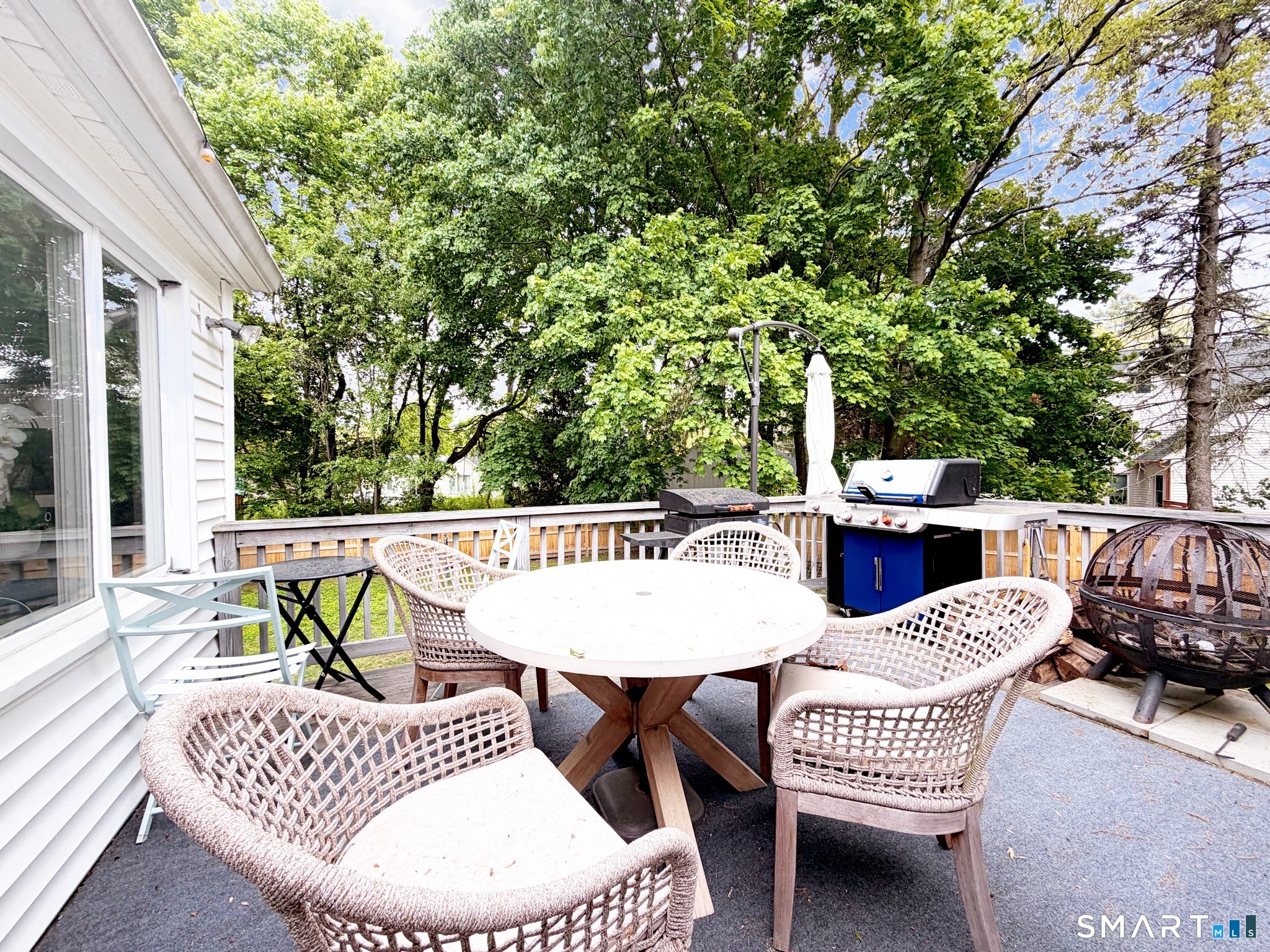 4 Cranbury Woods Road