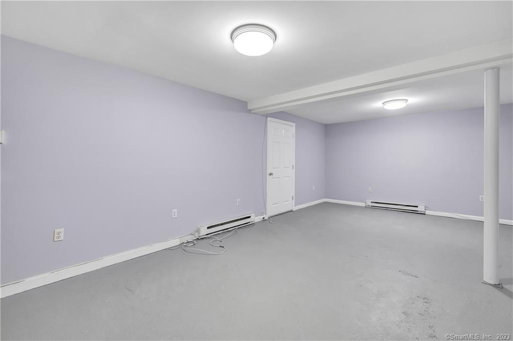 4 Cranbury Woods Road