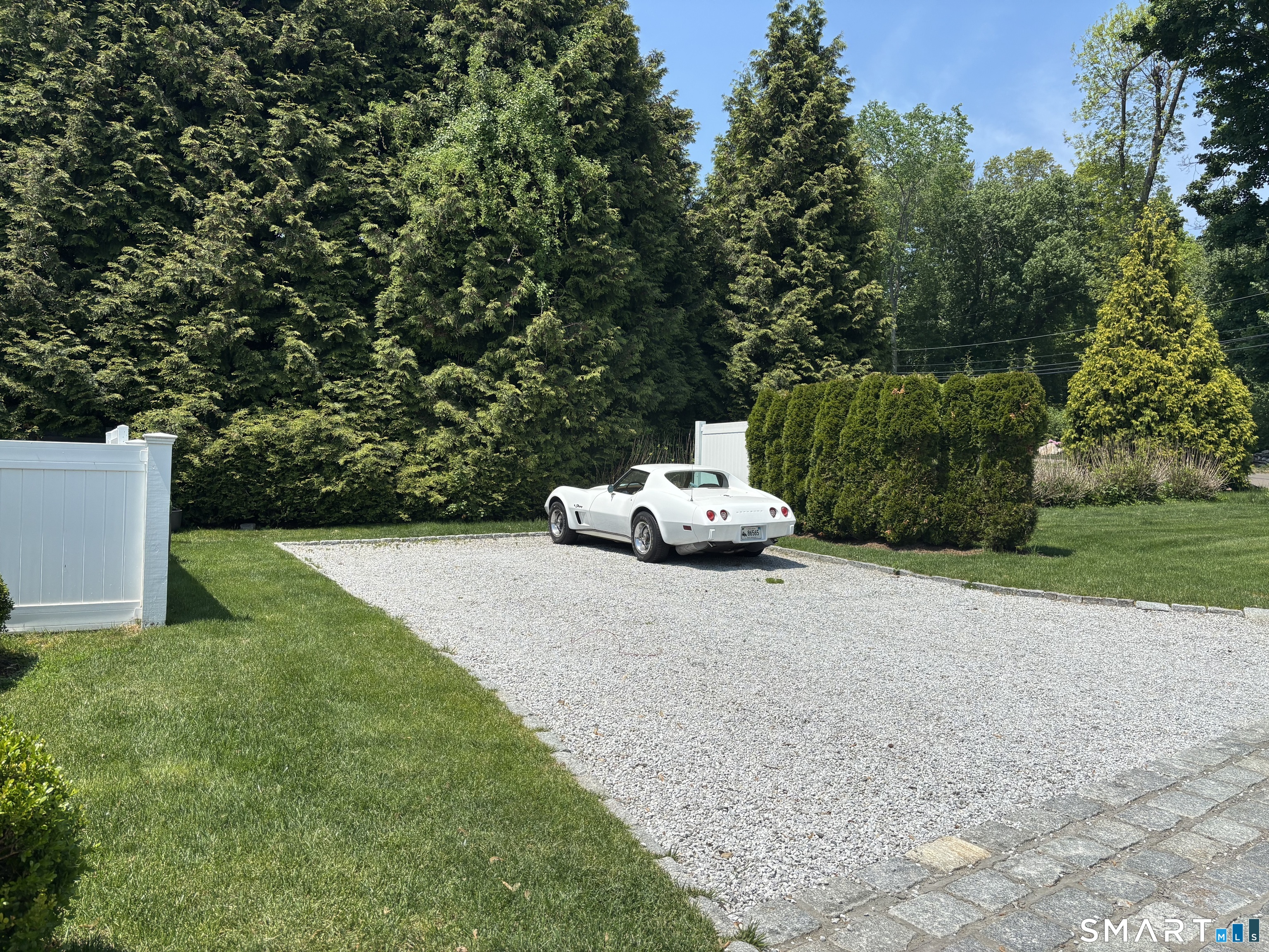 4A Stoneboat Road