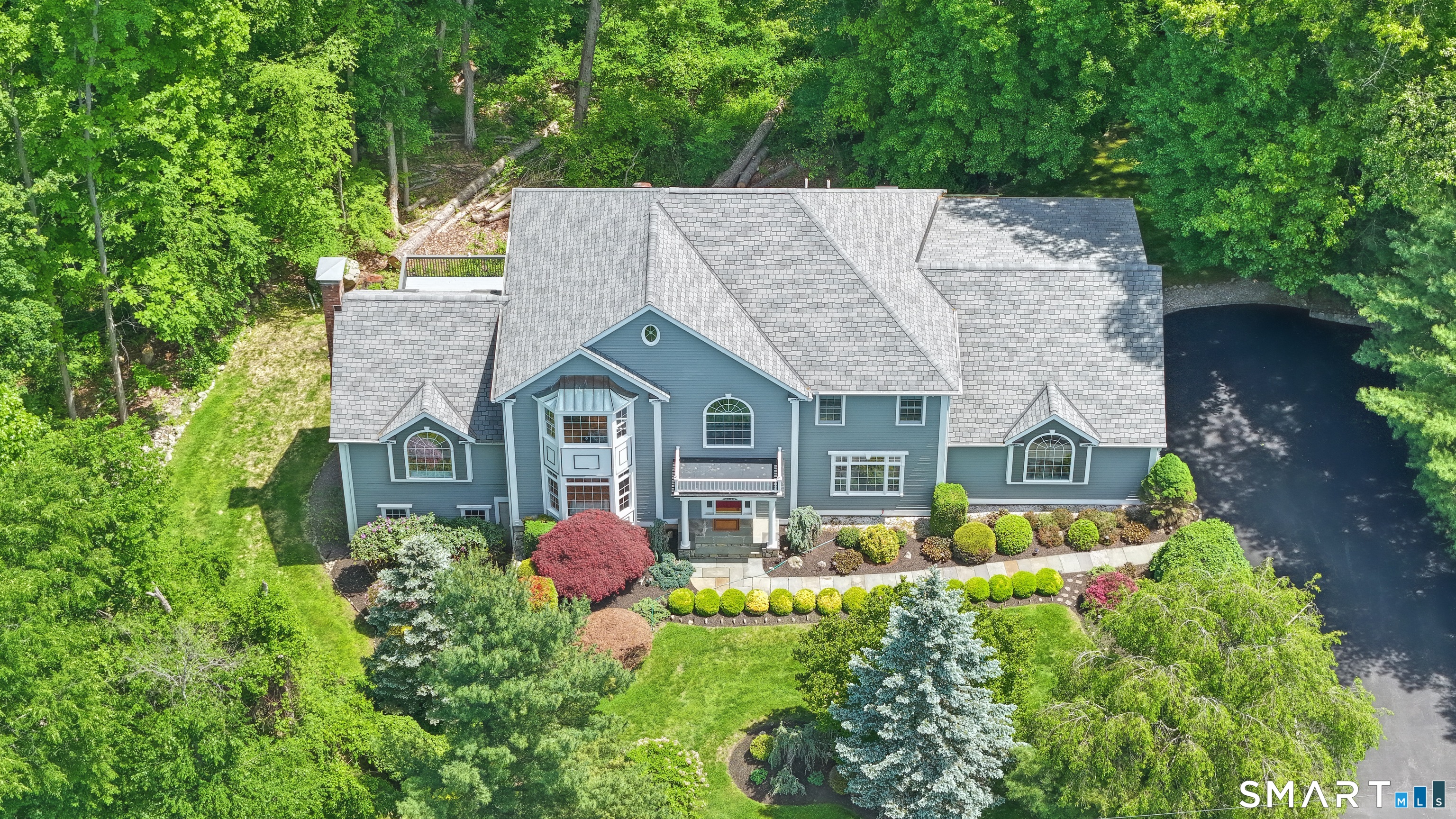 35 Hunting Ridge Road