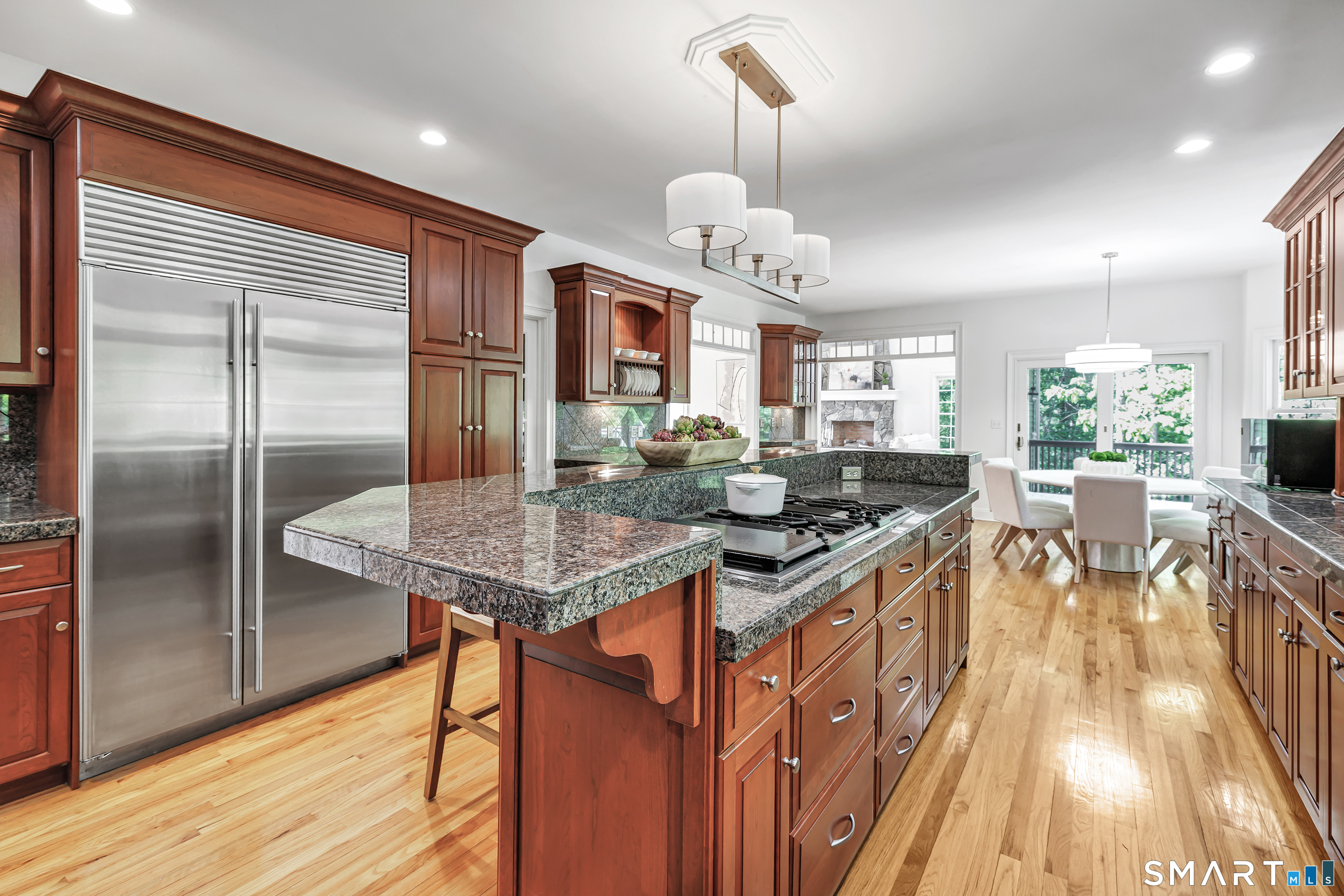 35 Hunting Ridge Road