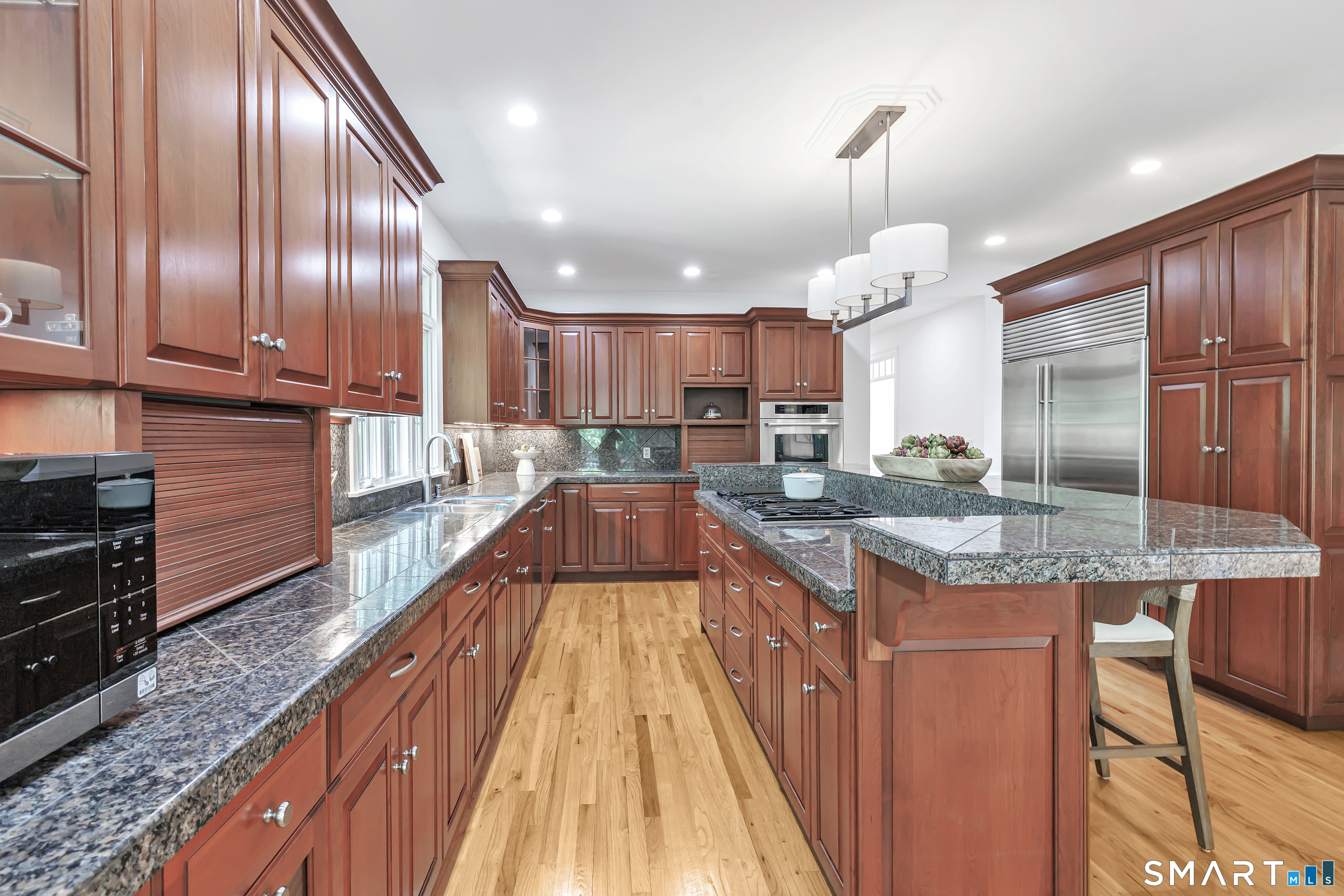 35 Hunting Ridge Road