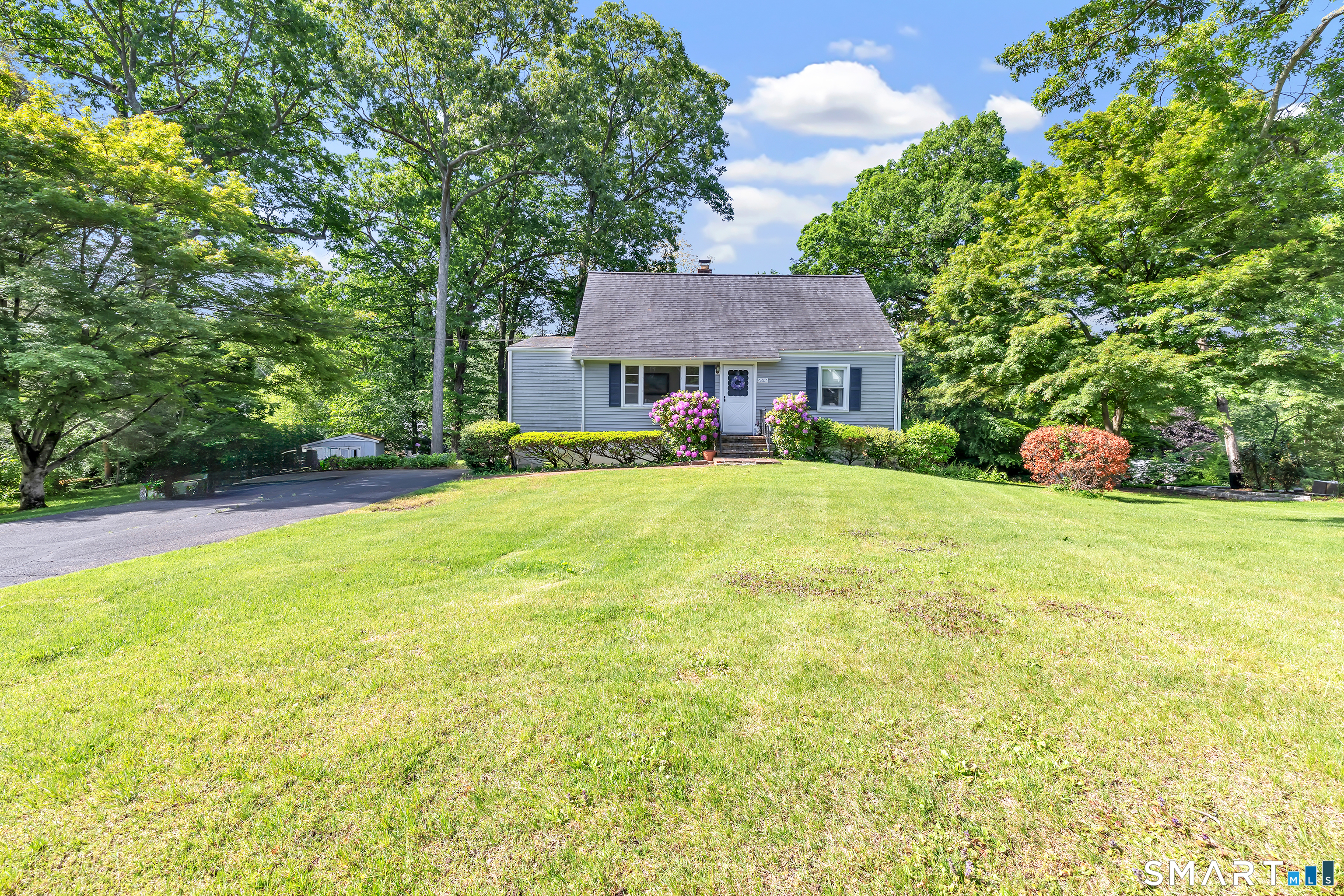 36 Romanock Place