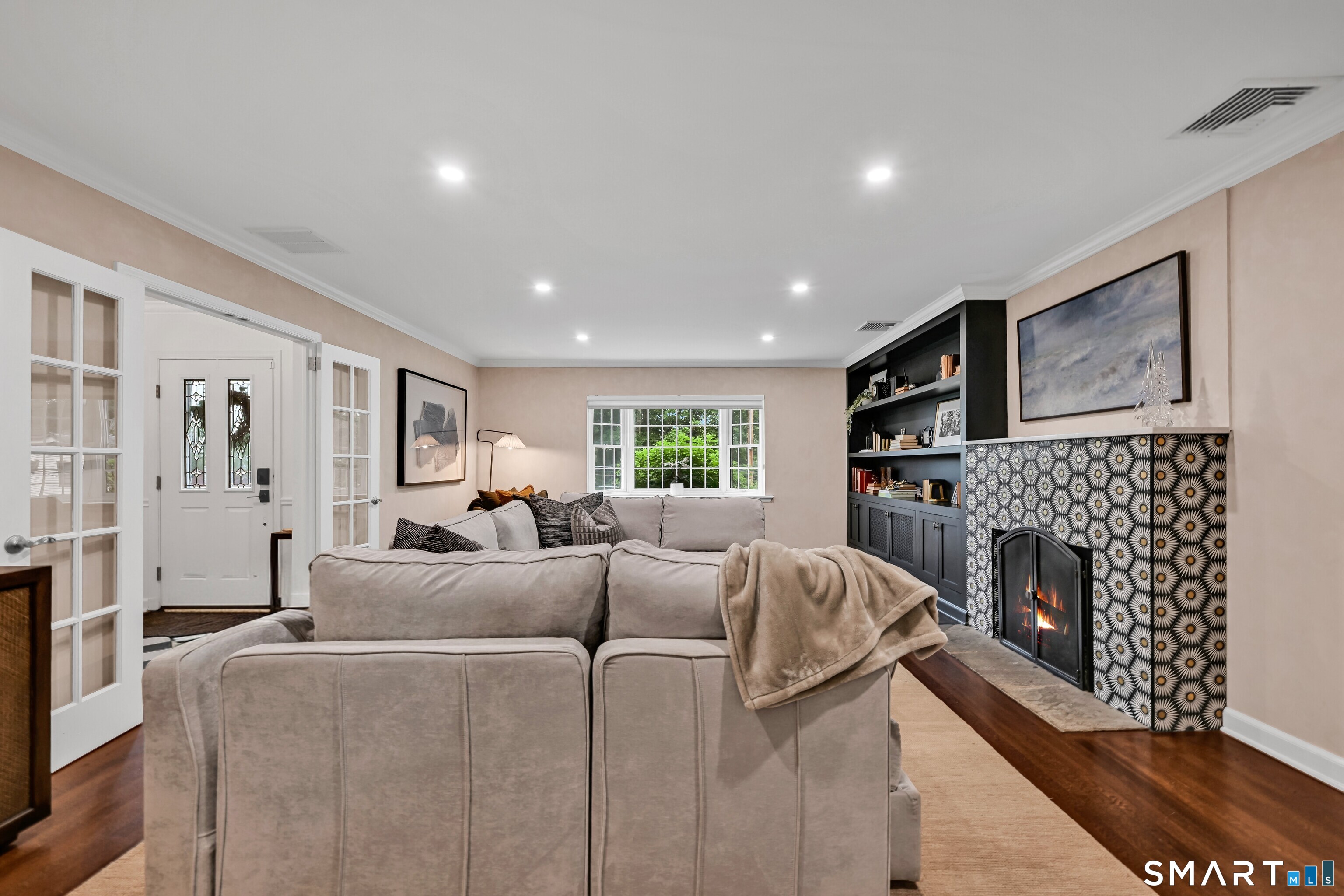 13 Hickory Drive