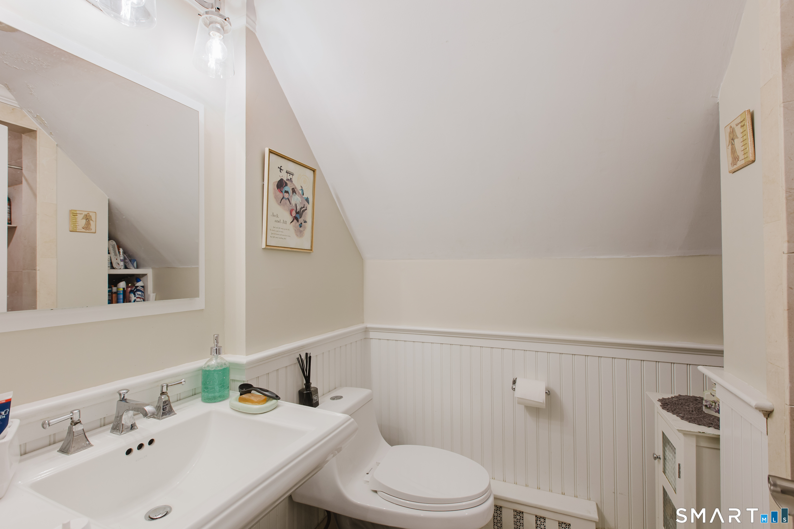 64 Maple Tree Avenue Unit: 2