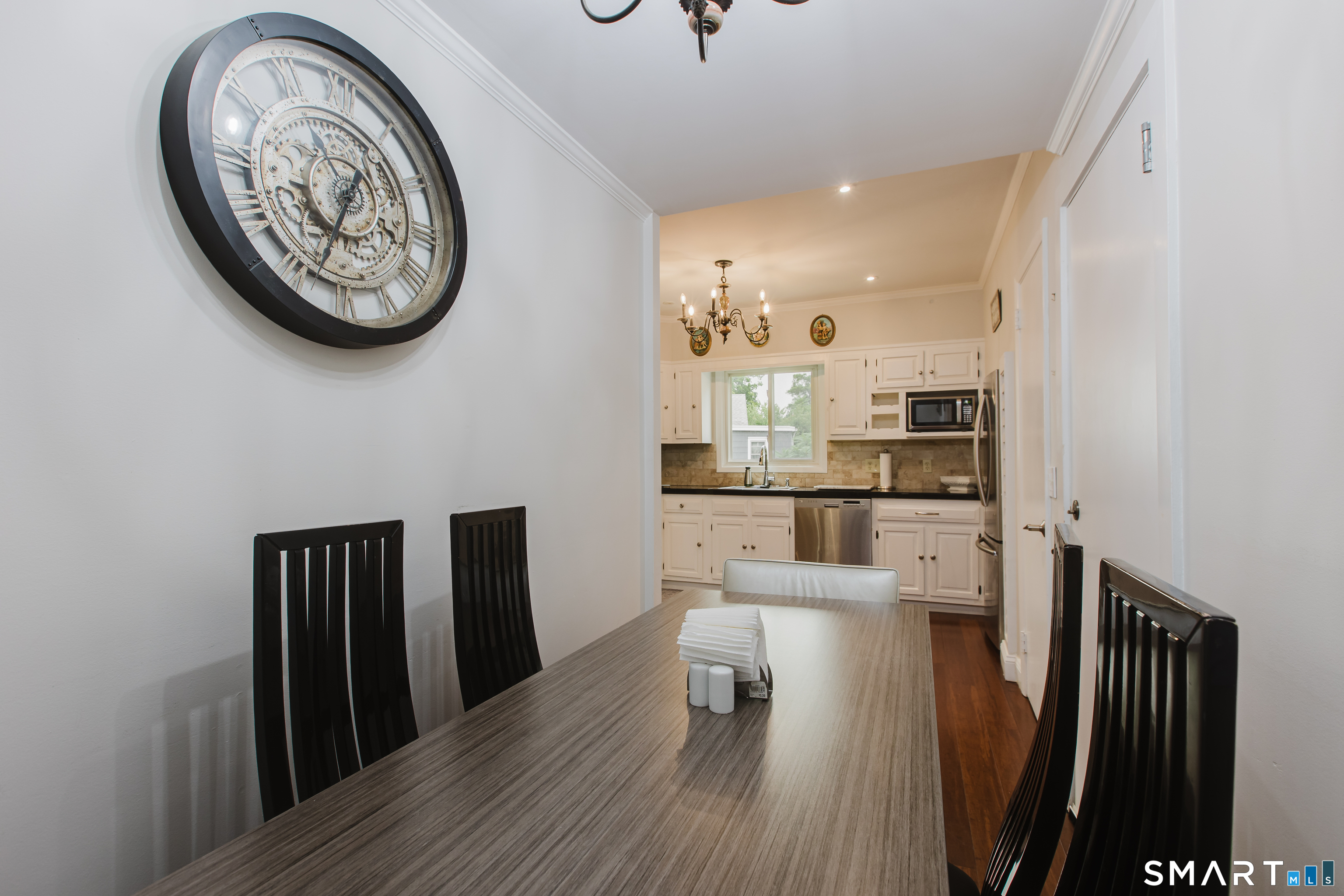 64 Maple Tree Avenue Unit: 2