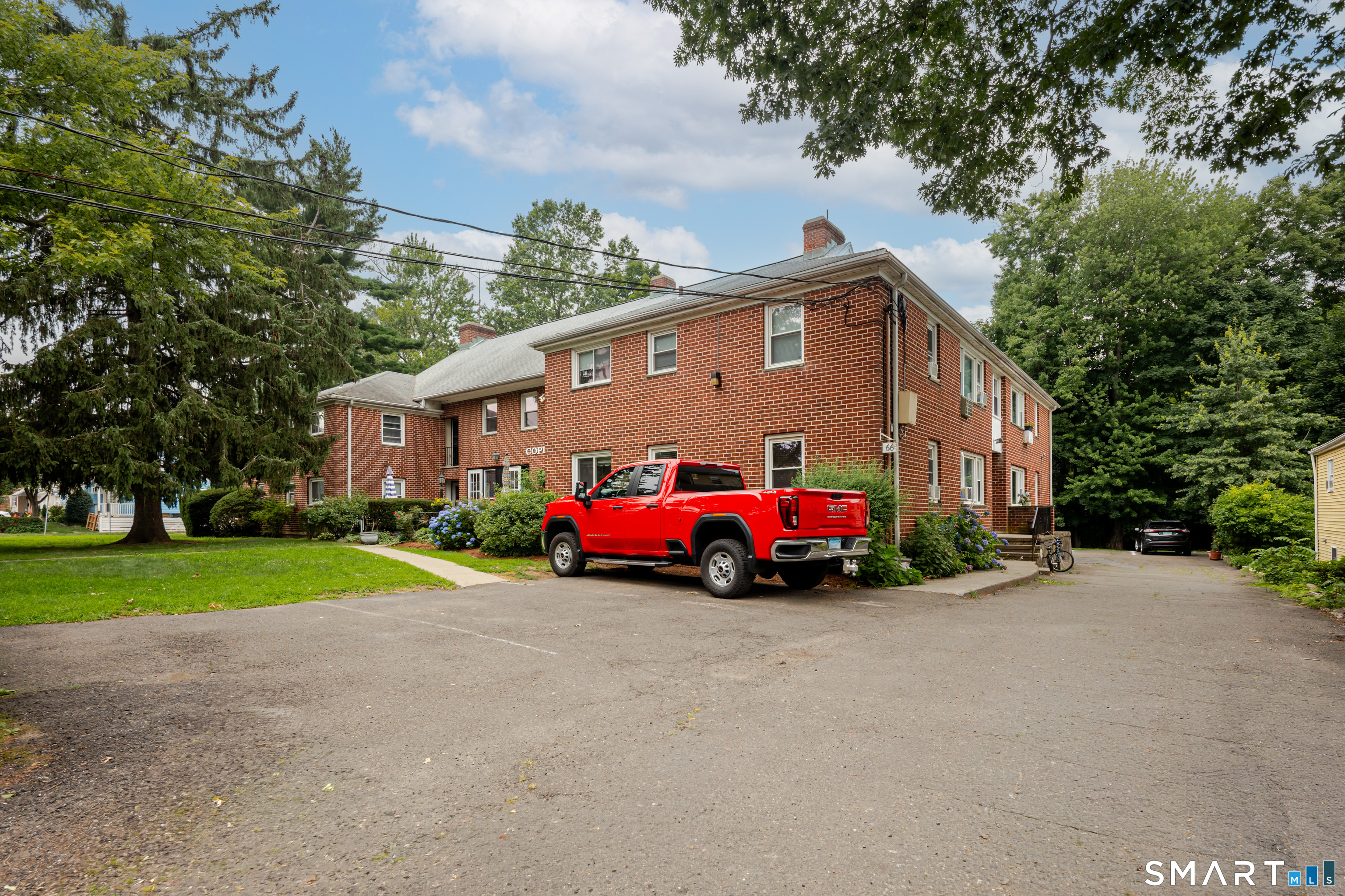 64 Maple Tree Avenue Unit: 2