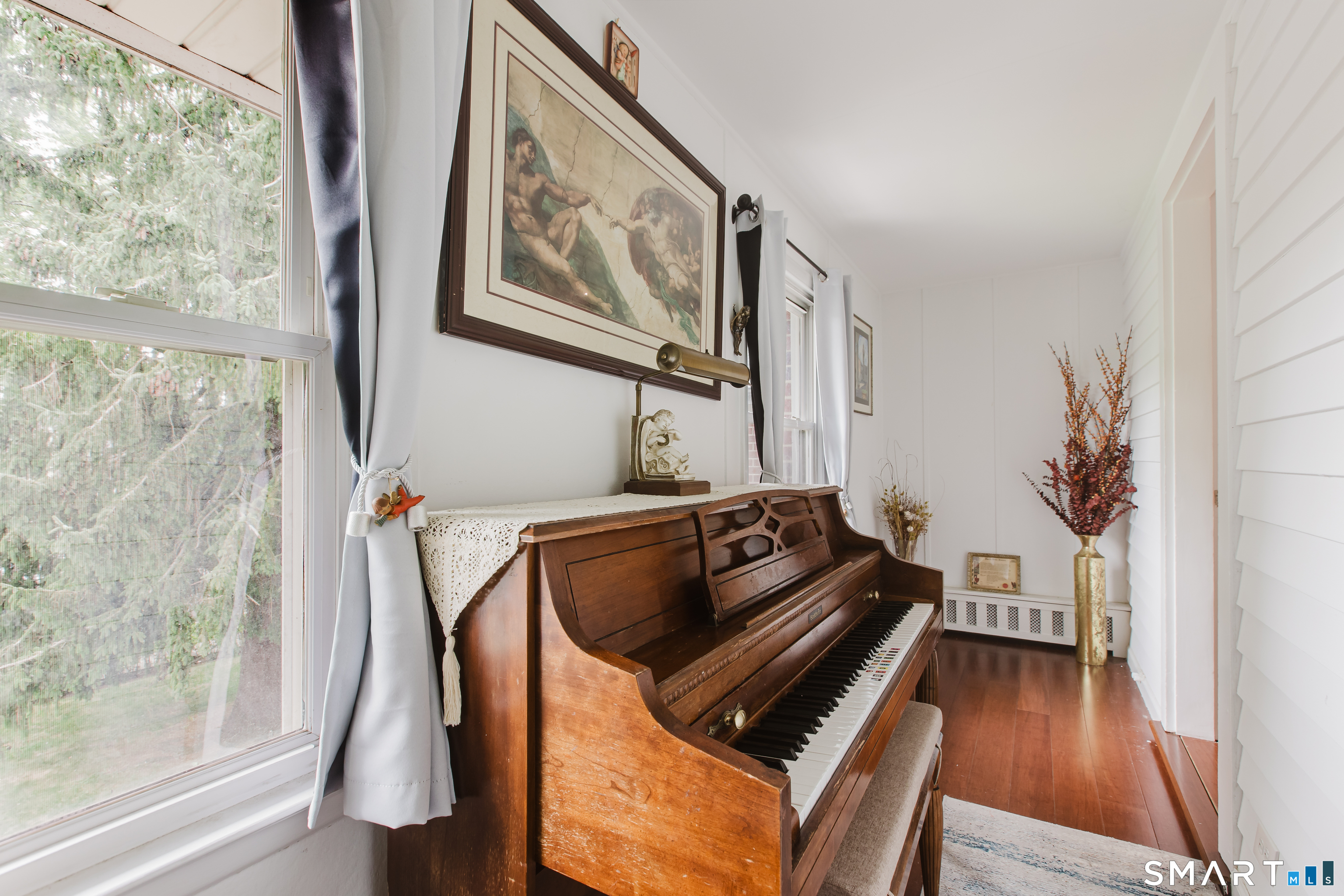 64 Maple Tree Avenue Unit: 2