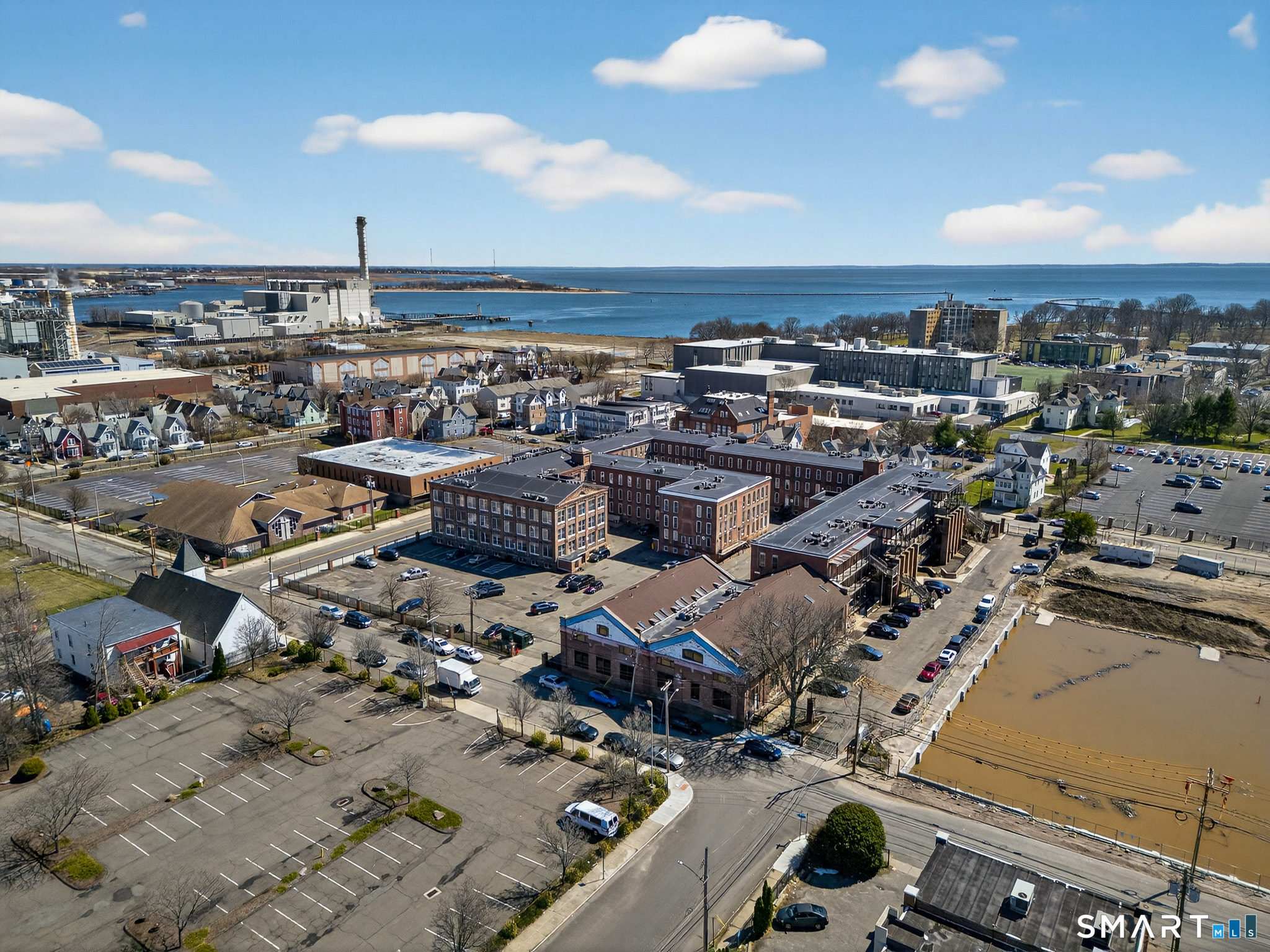 325 Lafayette Street Unit: 1302